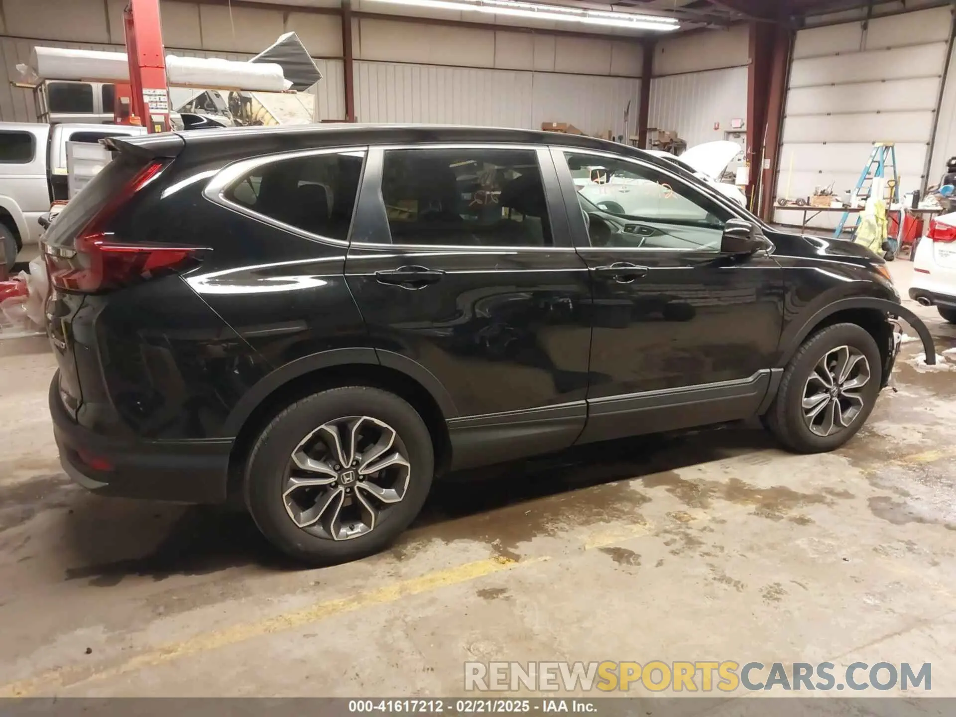 14 fotografías del automóvil dañado 2HKRW2H84NH644090 HONDA CR-V 2022