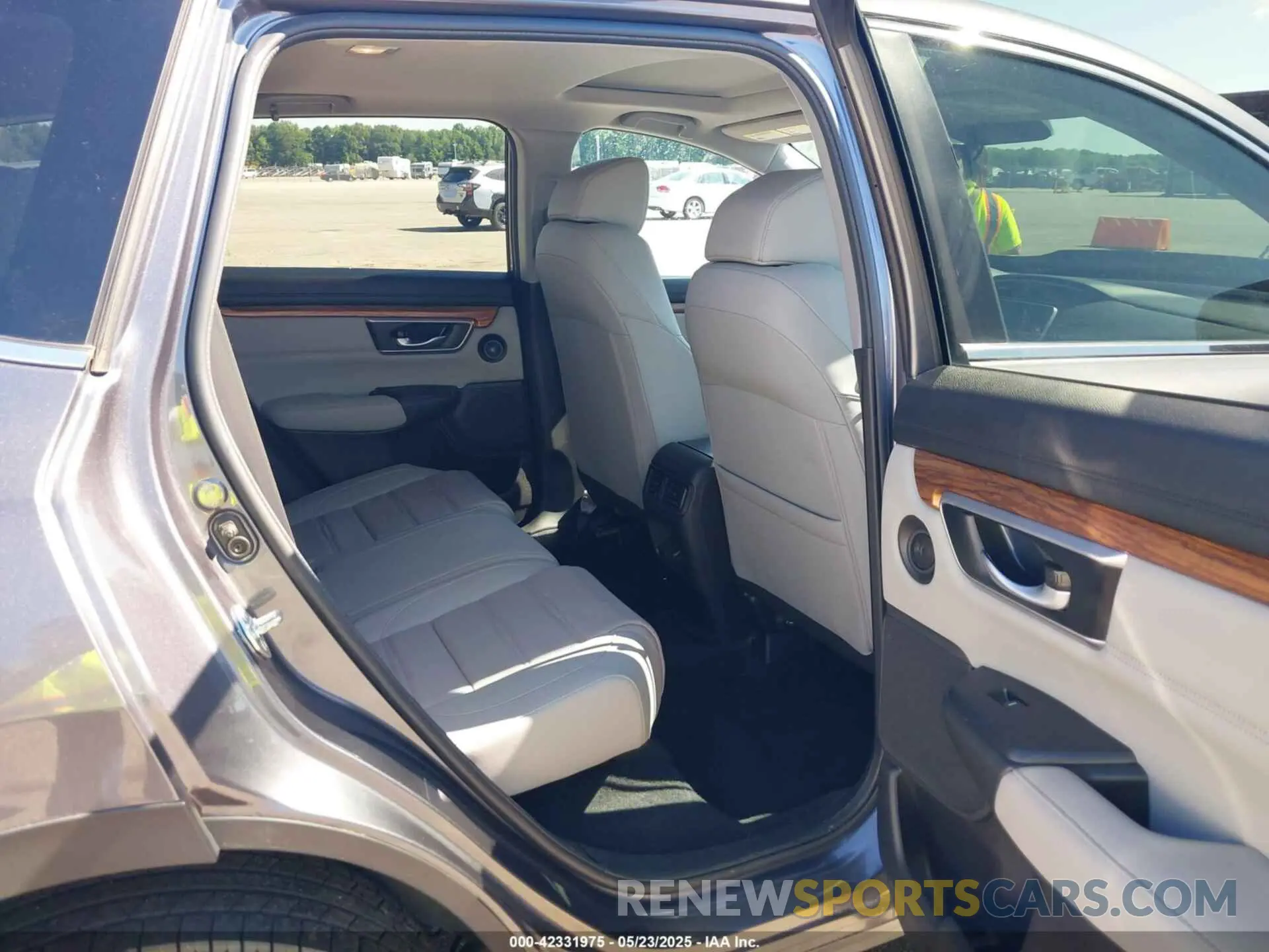 8 fotografías del automóvil dañado 2HKRW2H87NH624500 HONDA CR-V 2022