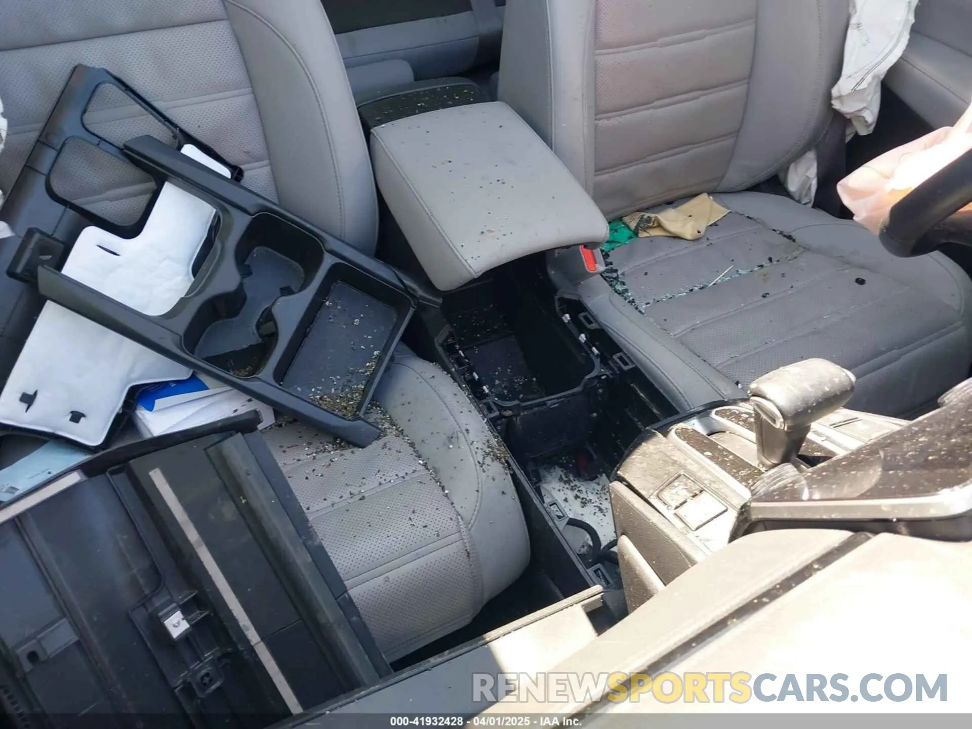 5 fotografías del automóvil dañado 2HKRW2H89NH669132 HONDA CR-V 2022