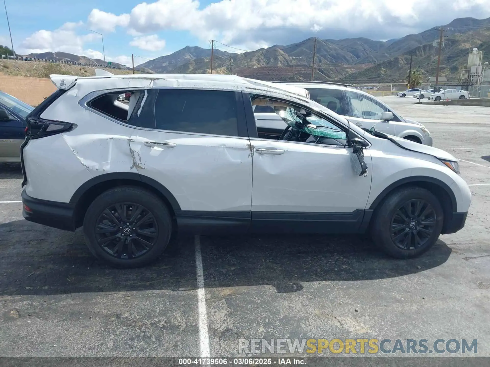 13 fotografías del automóvil dañado 2HKRW2H8XNH641131 HONDA CR-V 2022