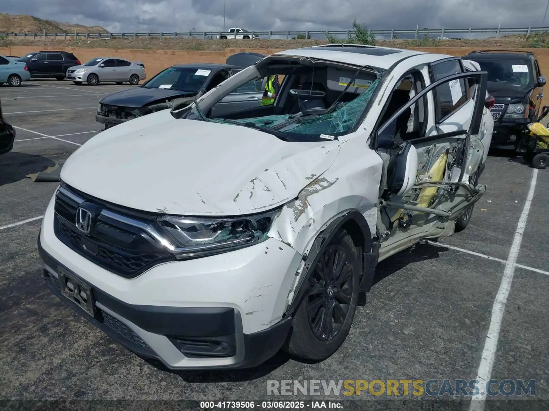 2 fotografías del automóvil dañado 2HKRW2H8XNH641131 HONDA CR-V 2022