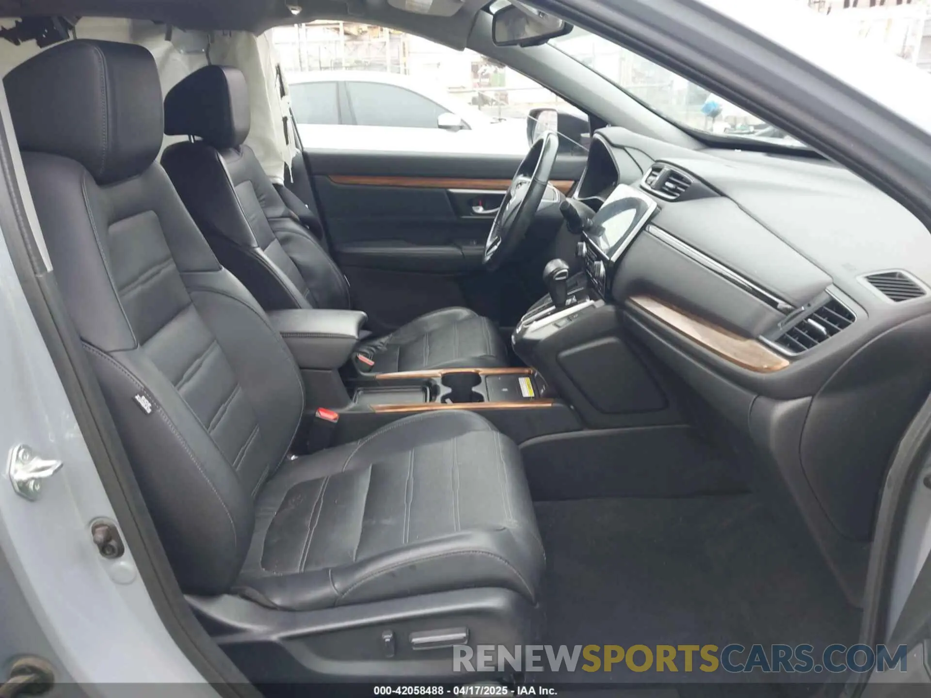 5 fotografías del automóvil dañado 2HKRW2H90NH600337 HONDA CR-V 2022