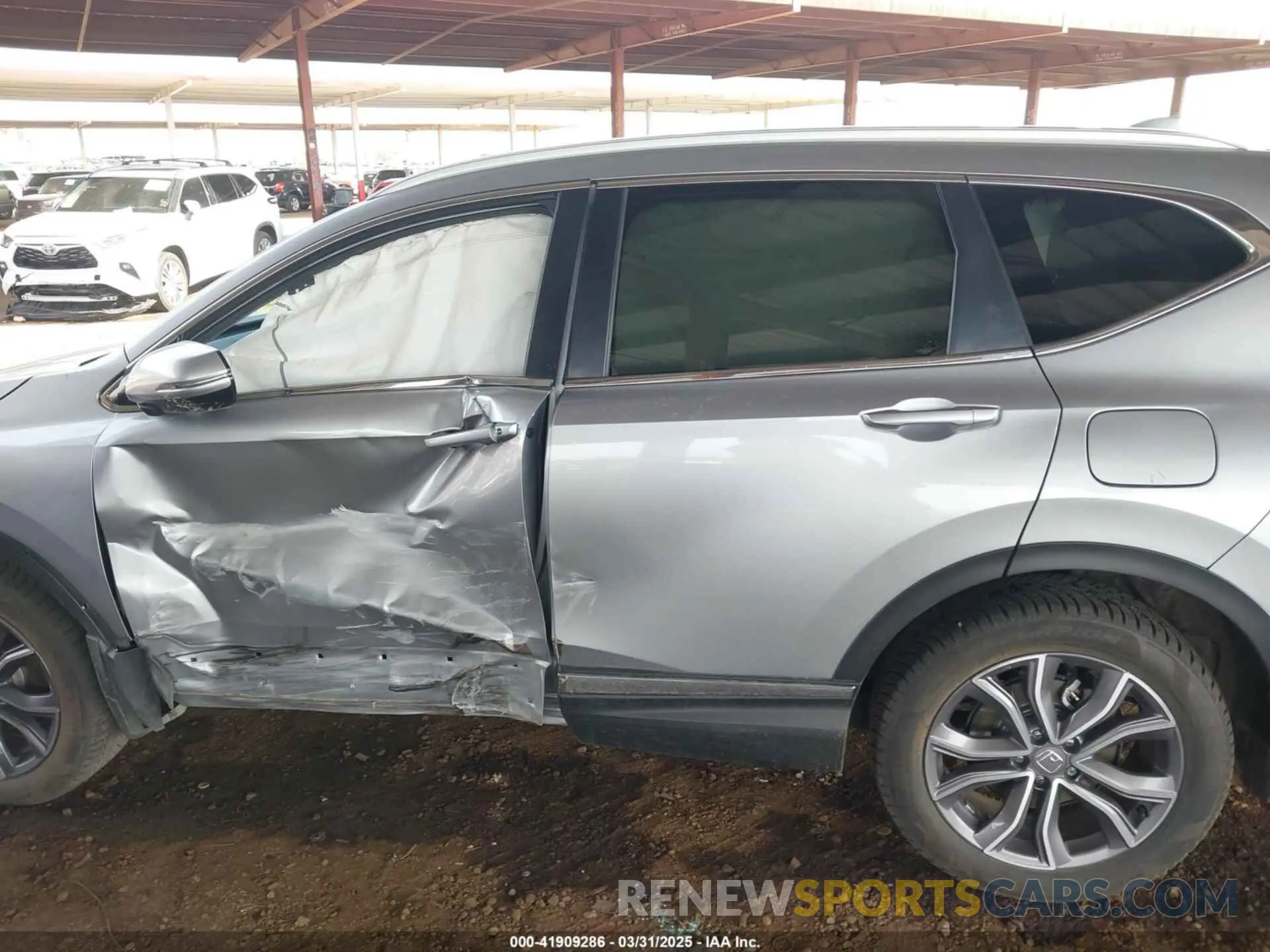 13 fotografías del automóvil dañado 2HKRW2H90NH639932 HONDA CR-V 2022