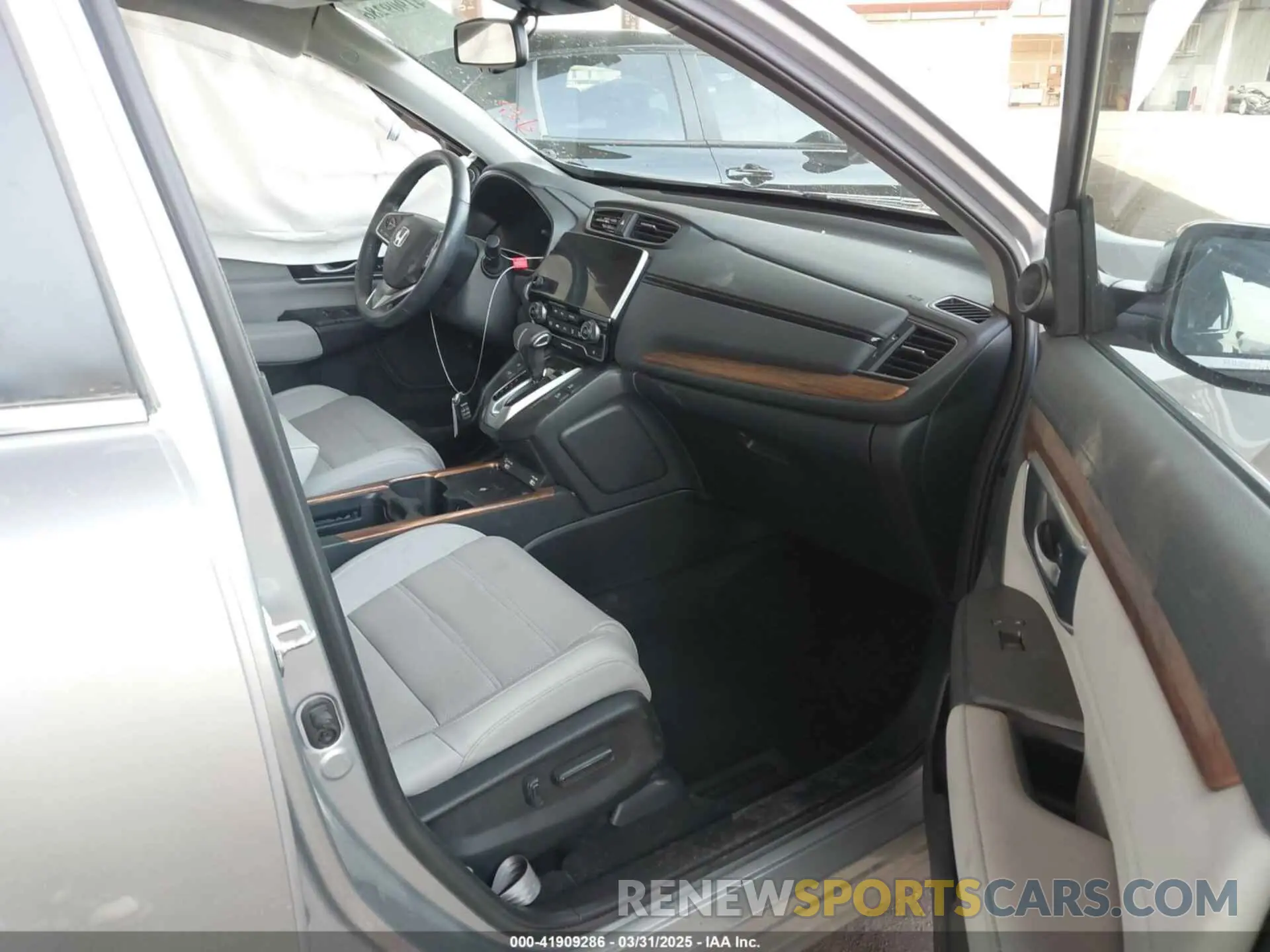 5 fotografías del automóvil dañado 2HKRW2H90NH639932 HONDA CR-V 2022