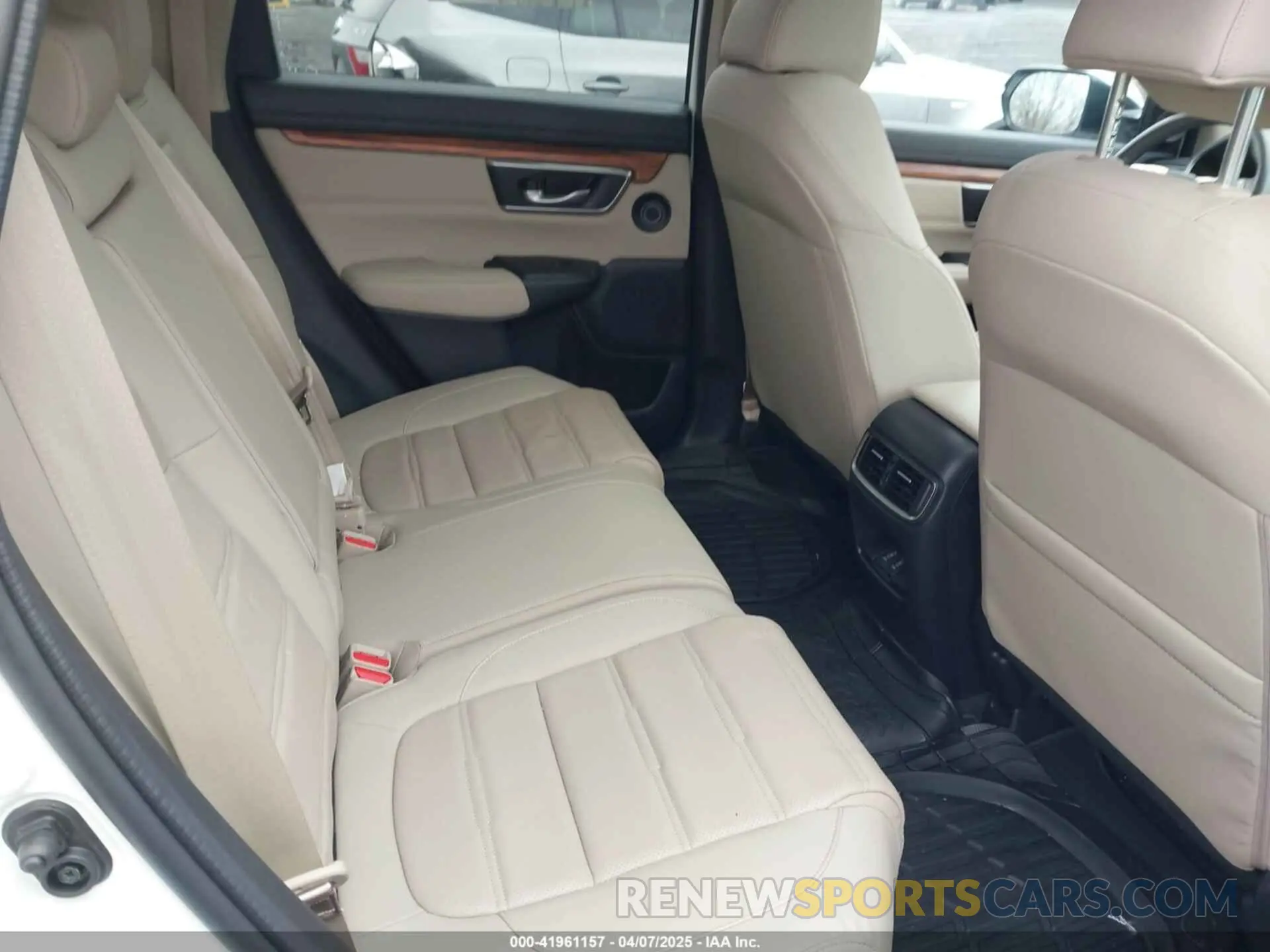 8 fotografías del automóvil dañado 2HKRW2H90NH666001 HONDA CR-V 2022