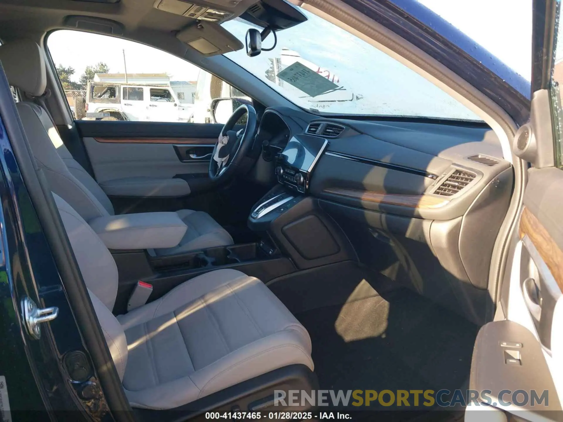5 fotografías del automóvil dañado 5J6RT6H87NL053984 HONDA CR-V 2022