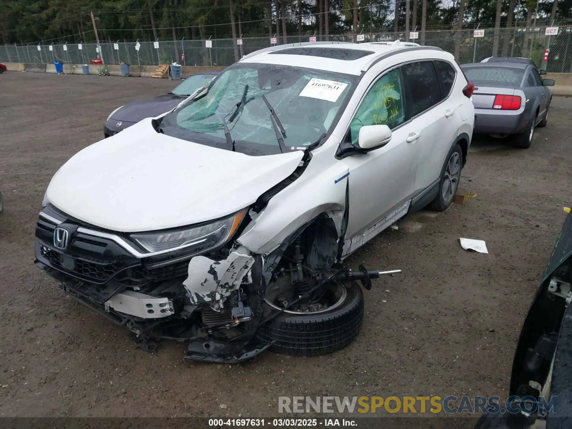 2 fotografías del automóvil dañado 5J6RT6H95NL035220 HONDA CR-V 2022