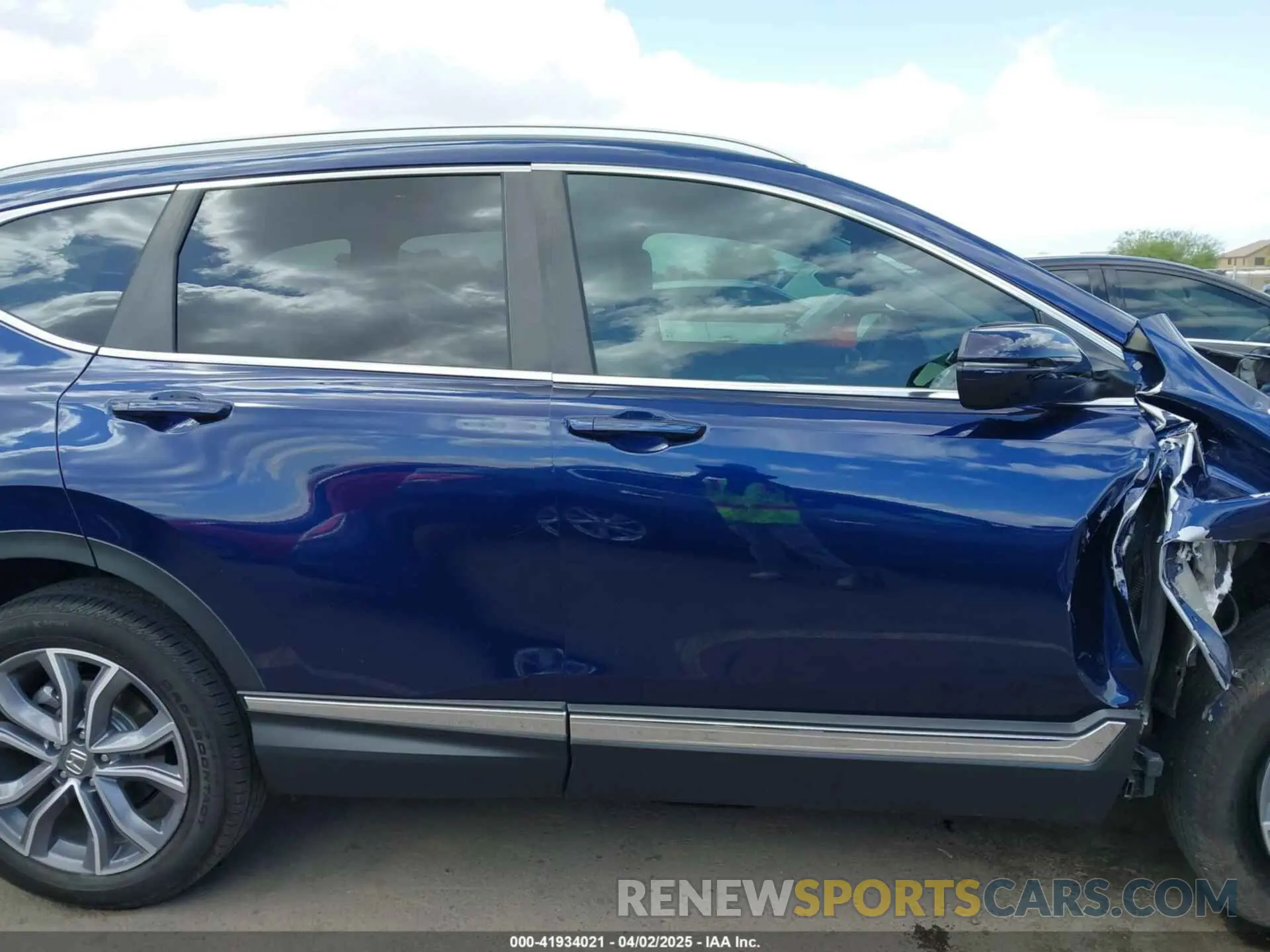 13 fotografías del automóvil dañado 5J6RT6H9XNL042471 HONDA CR-V 2022