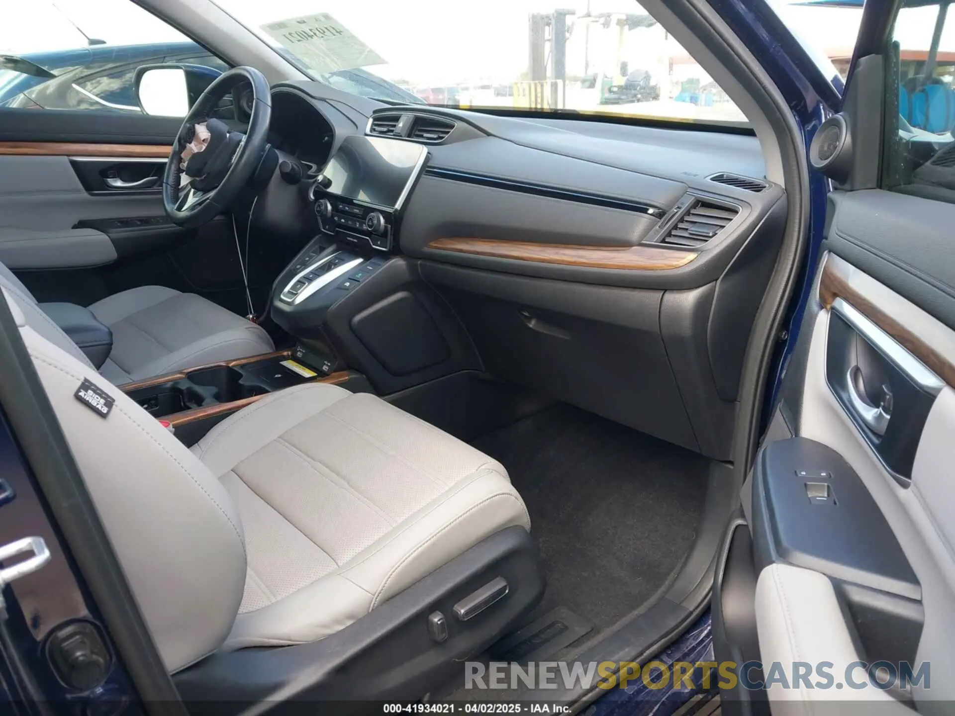 5 fotografías del automóvil dañado 5J6RT6H9XNL042471 HONDA CR-V 2022
