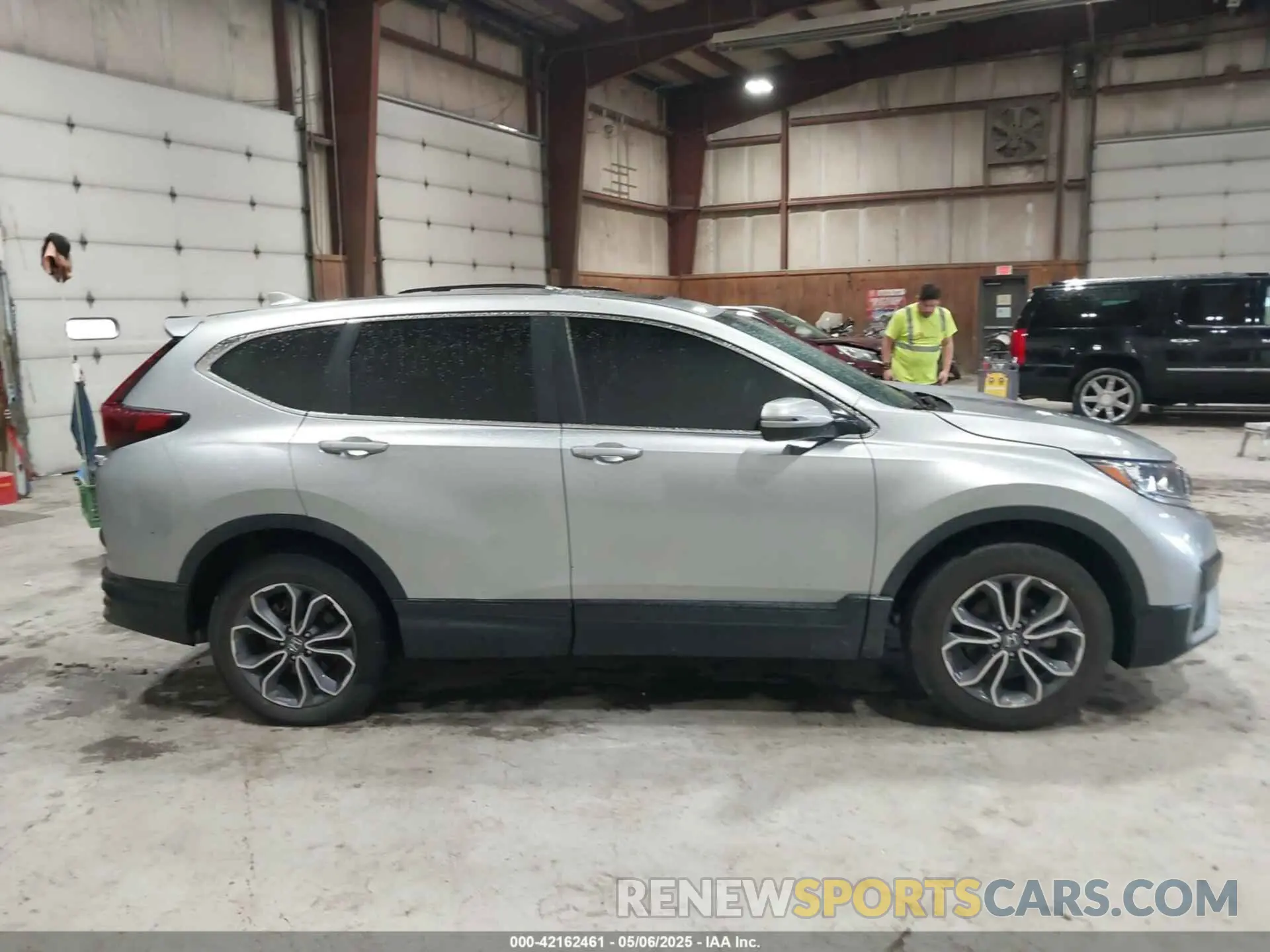 13 fotografías del automóvil dañado 5J6RW2H51NA013787 HONDA CR-V 2022