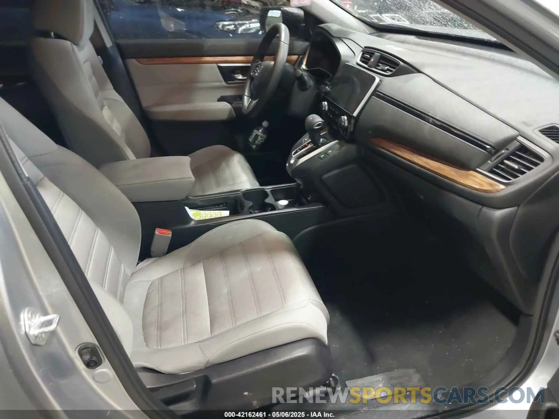 5 fotografías del automóvil dañado 5J6RW2H51NA013787 HONDA CR-V 2022