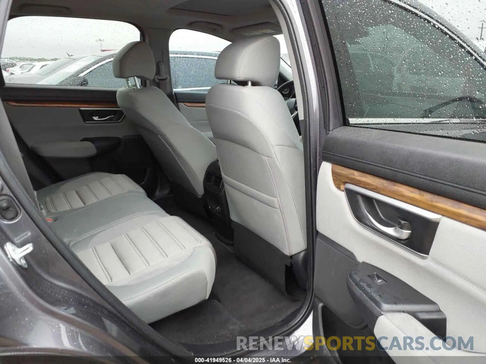 8 fotografías del automóvil dañado 7FARW1H58NE015810 HONDA CR-V 2022
