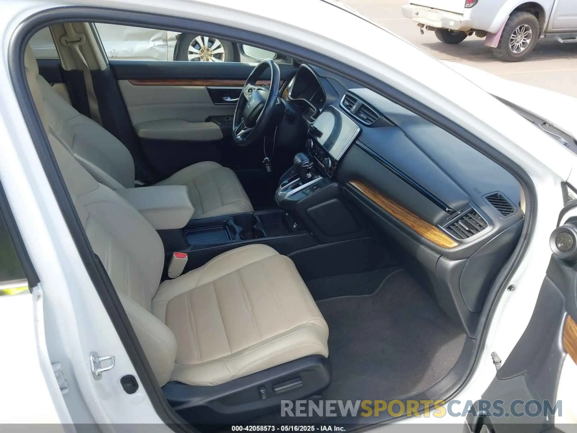 5 fotografías del automóvil dañado 7FARW1H81NE019451 HONDA CR-V 2022