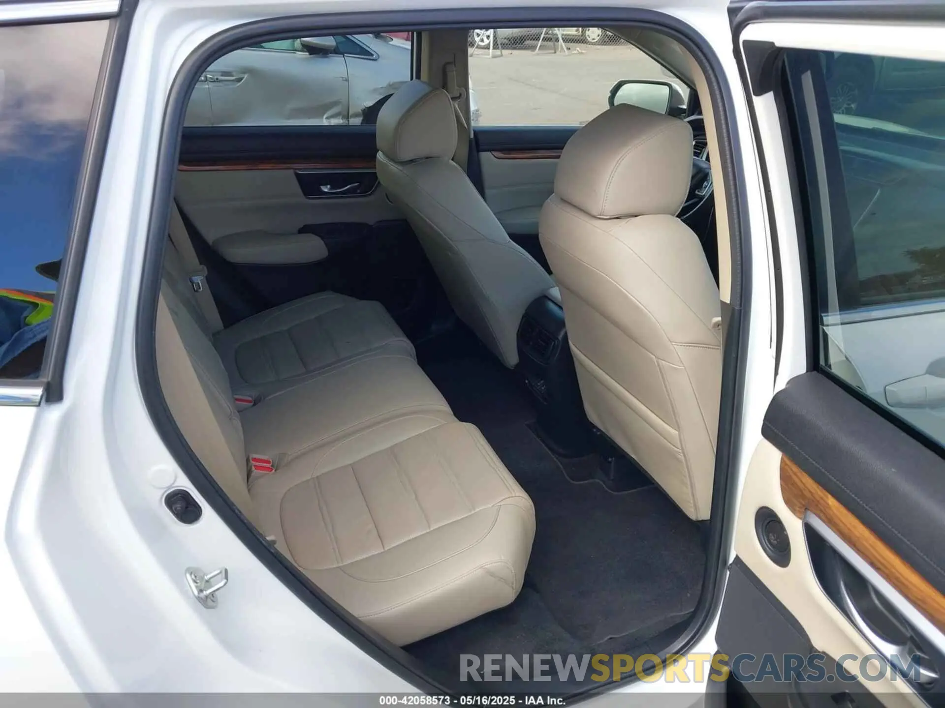 8 fotografías del automóvil dañado 7FARW1H81NE019451 HONDA CR-V 2022