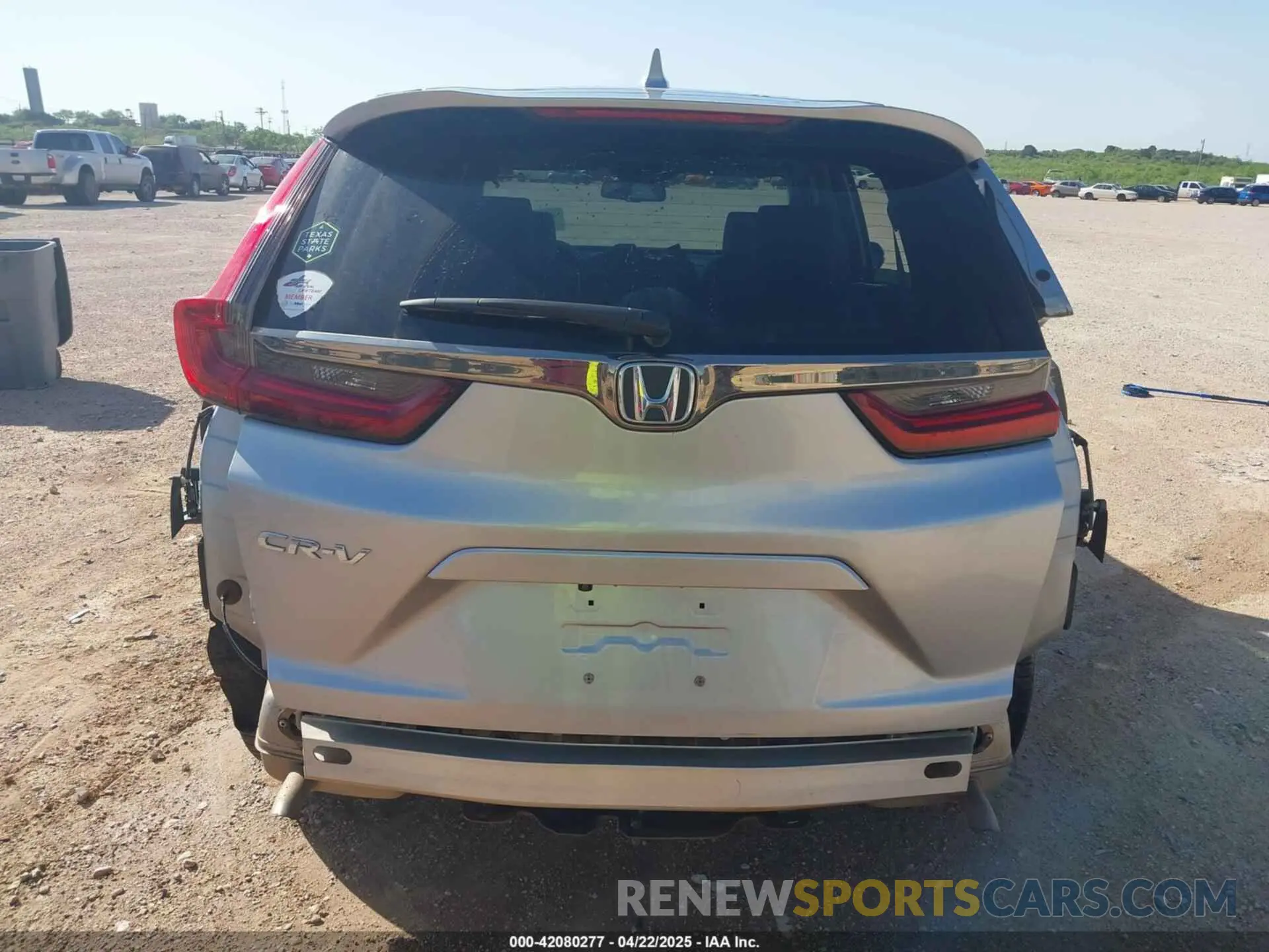 17 fotografías del automóvil dañado 7FARW1H86NE022457 HONDA CR-V 2022