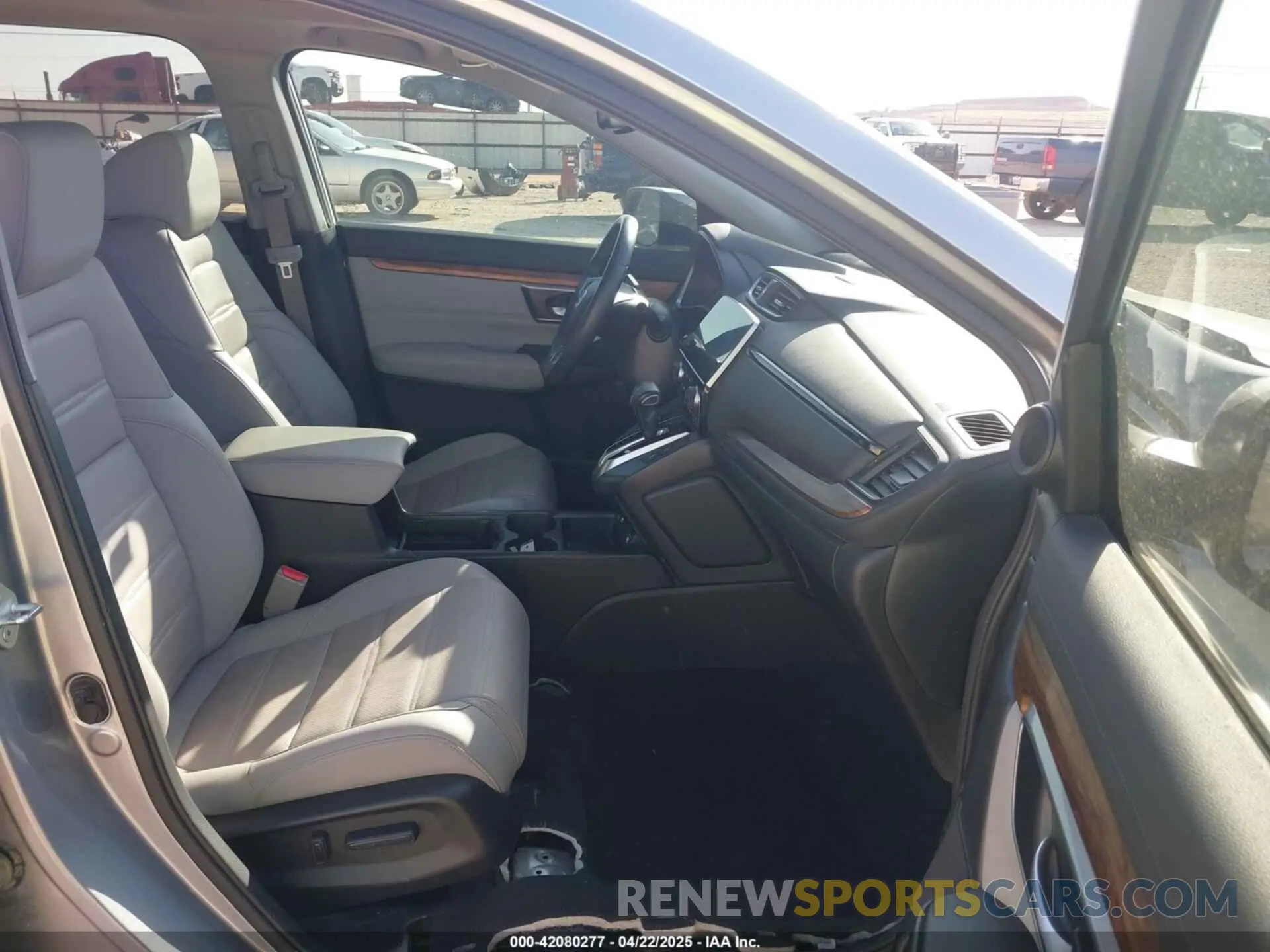 5 fotografías del automóvil dañado 7FARW1H86NE022457 HONDA CR-V 2022