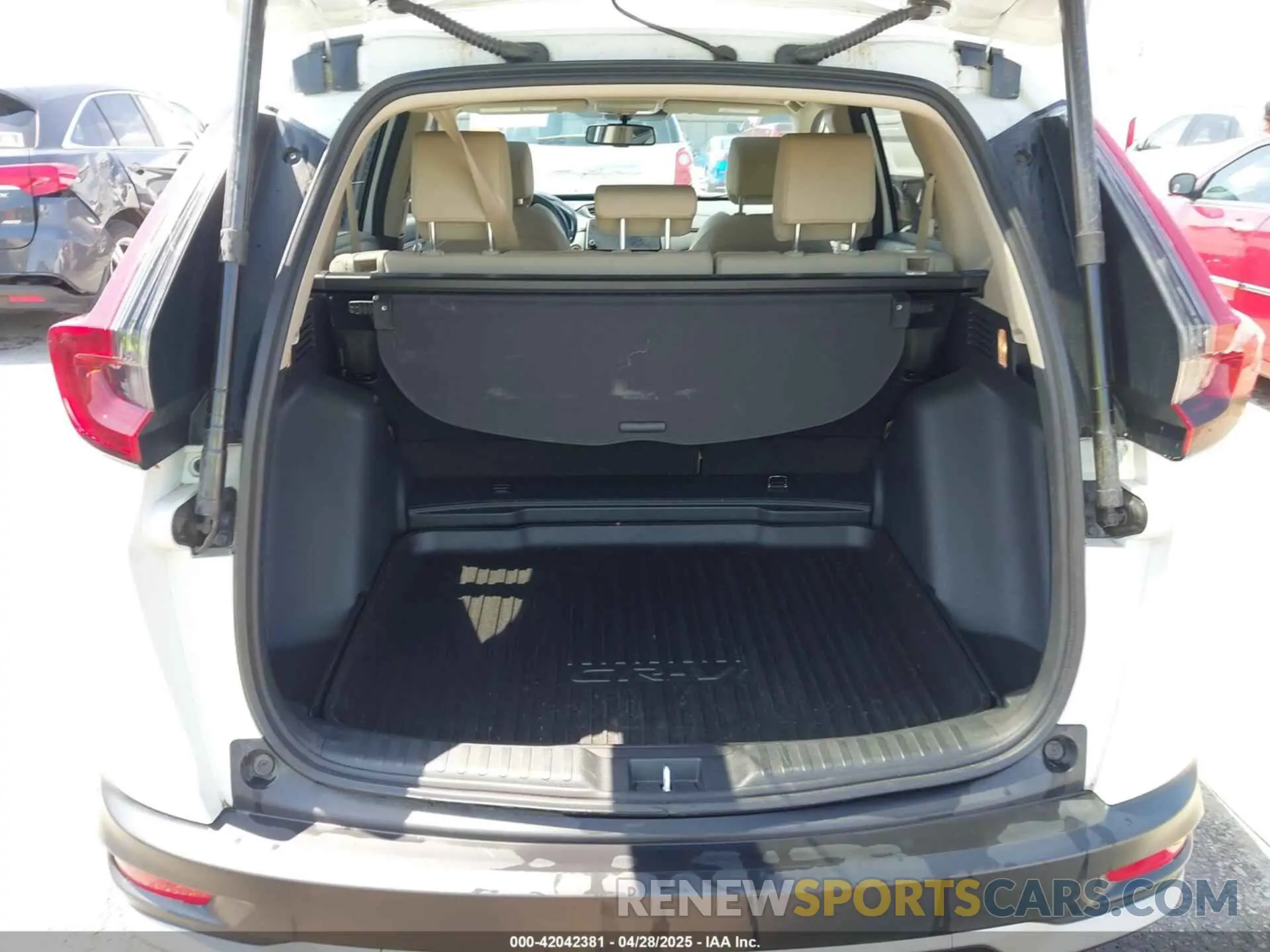 17 fotografías del automóvil dañado 7FARW2H80NE034139 HONDA CR-V 2022