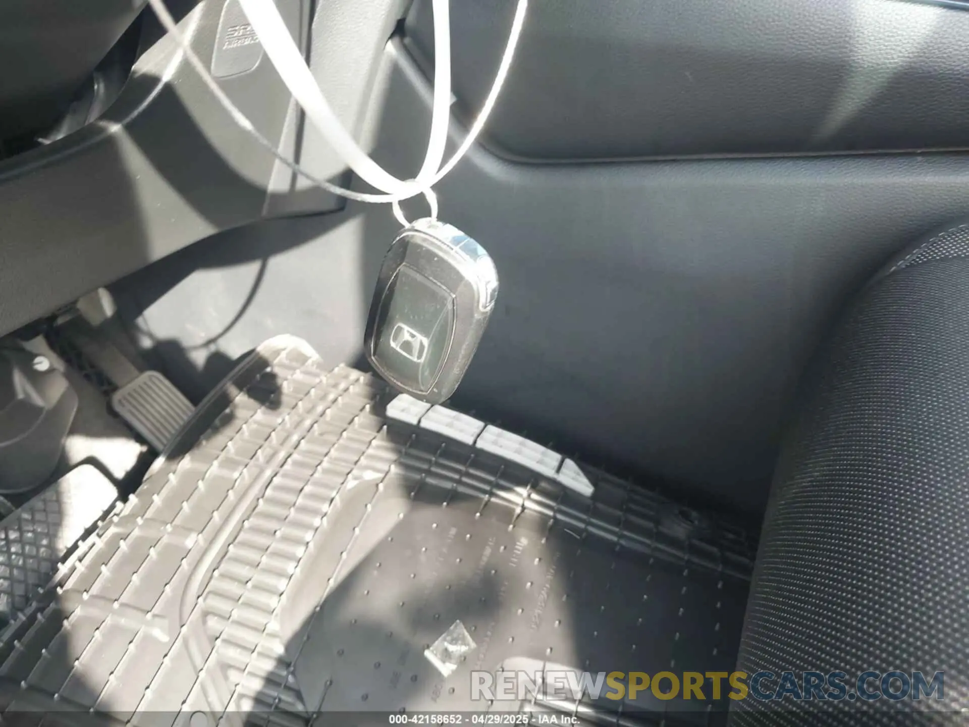 11 fotografías del automóvil dañado 2HKRS3H28PH305056 HONDA CR-V 2023
