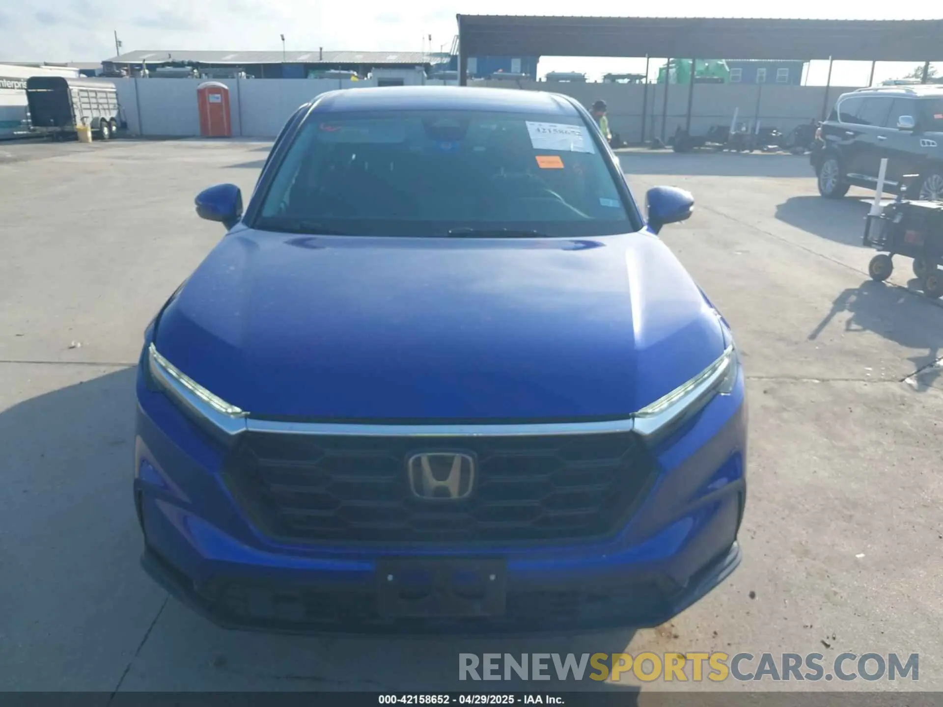 12 fotografías del automóvil dañado 2HKRS3H28PH305056 HONDA CR-V 2023