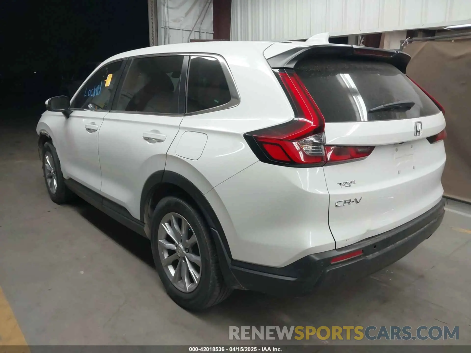 3 fotografías del automóvil dañado 2HKRS3H71PH304746 HONDA CR-V 2023