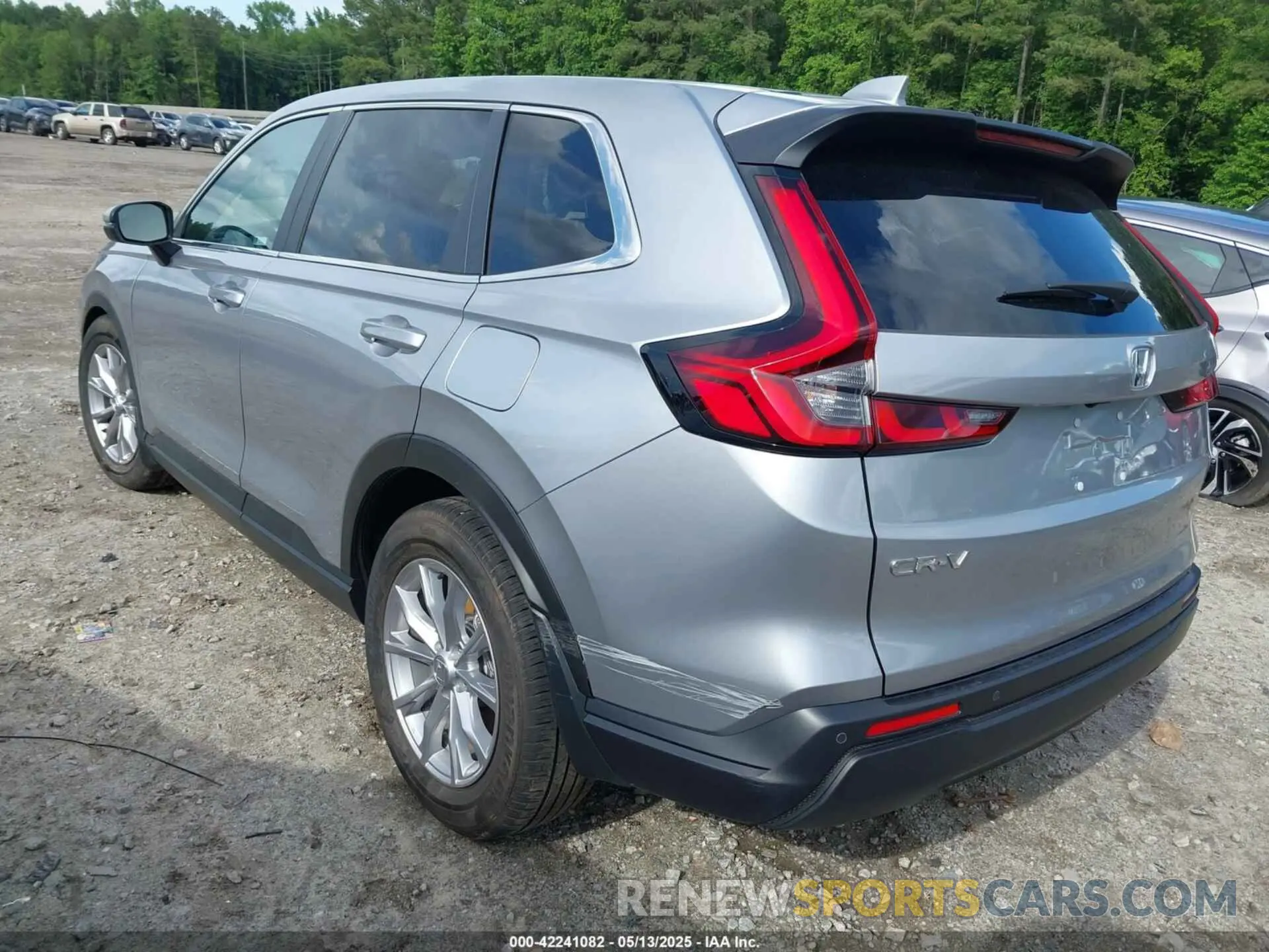 3 fotografías del automóvil dañado 2HKRS3H72PH301967 HONDA CR-V 2023