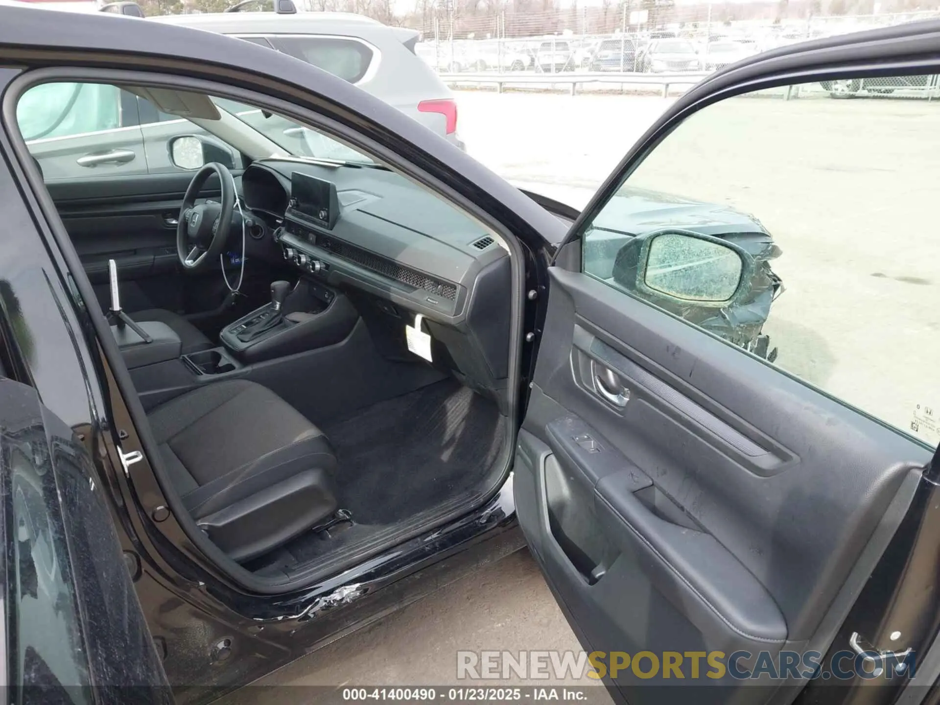 5 fotografías del automóvil dañado 2HKRS4H27PH435609 HONDA CR-V 2023
