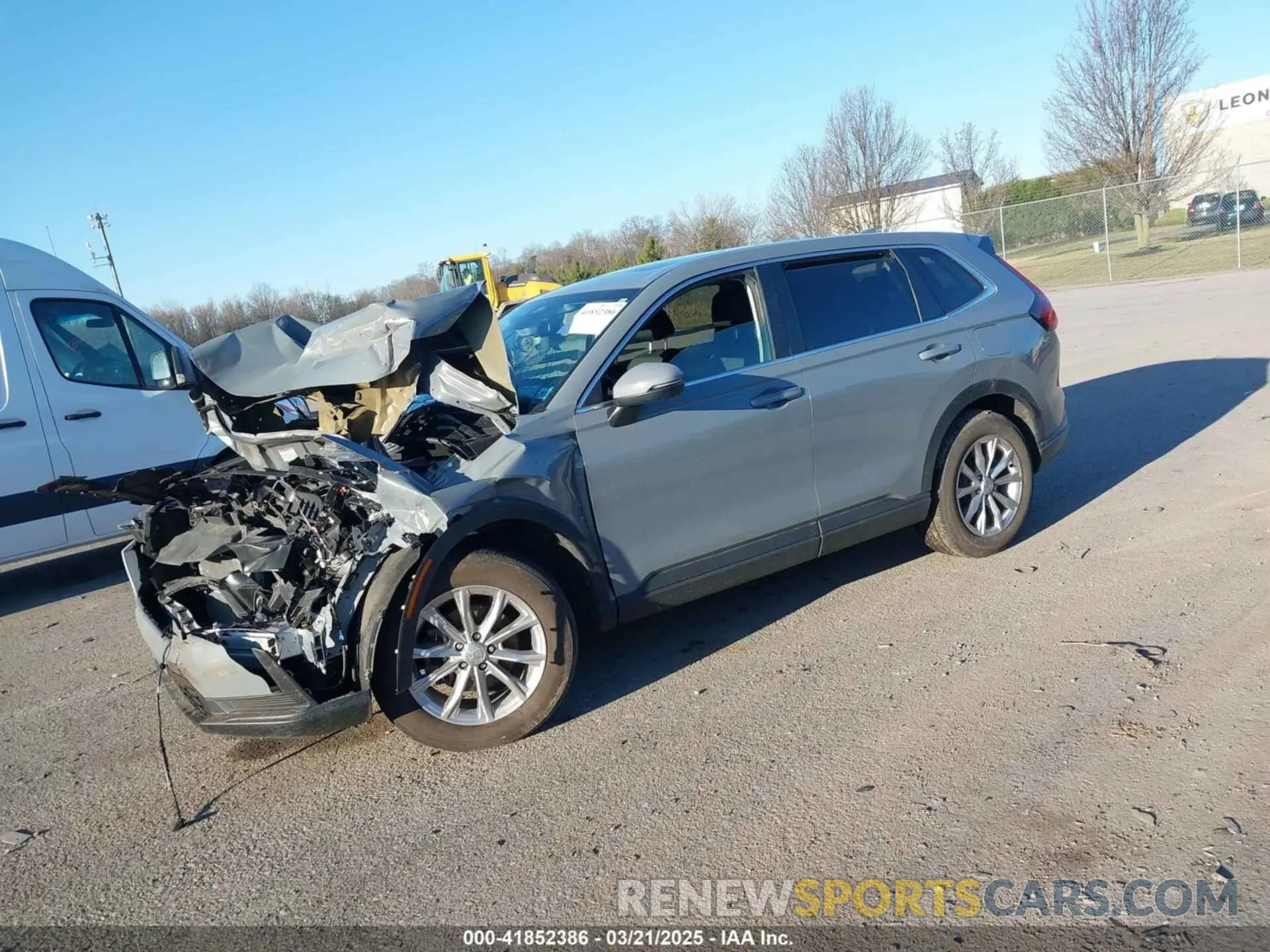 2 fotografías del automóvil dañado 2HKRS4H43PH435284 HONDA CR-V 2023