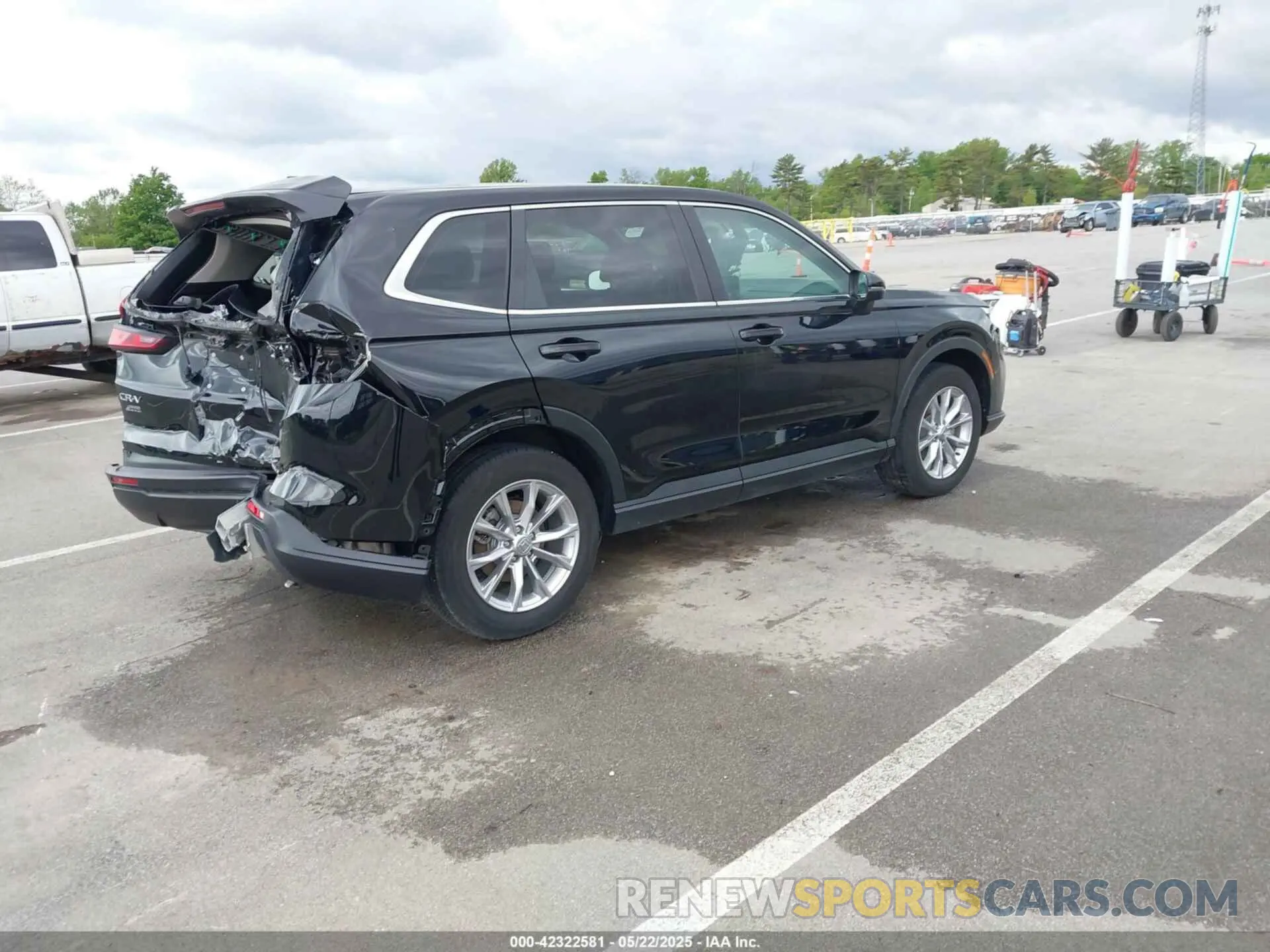 4 fotografías del automóvil dañado 2HKRS4H4XPH415601 HONDA CR-V 2023