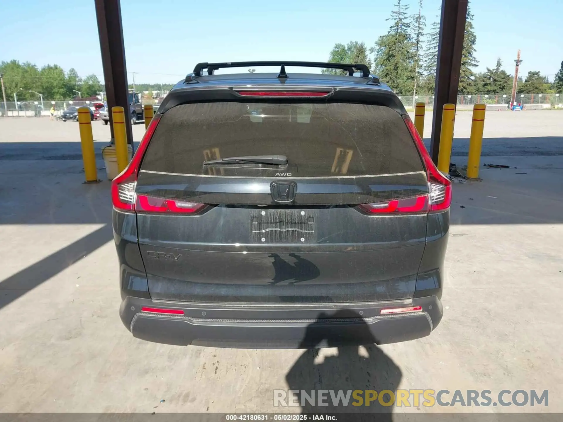 17 fotografías del automóvil dañado 2HKRS4H71PH416131 HONDA CR-V 2023