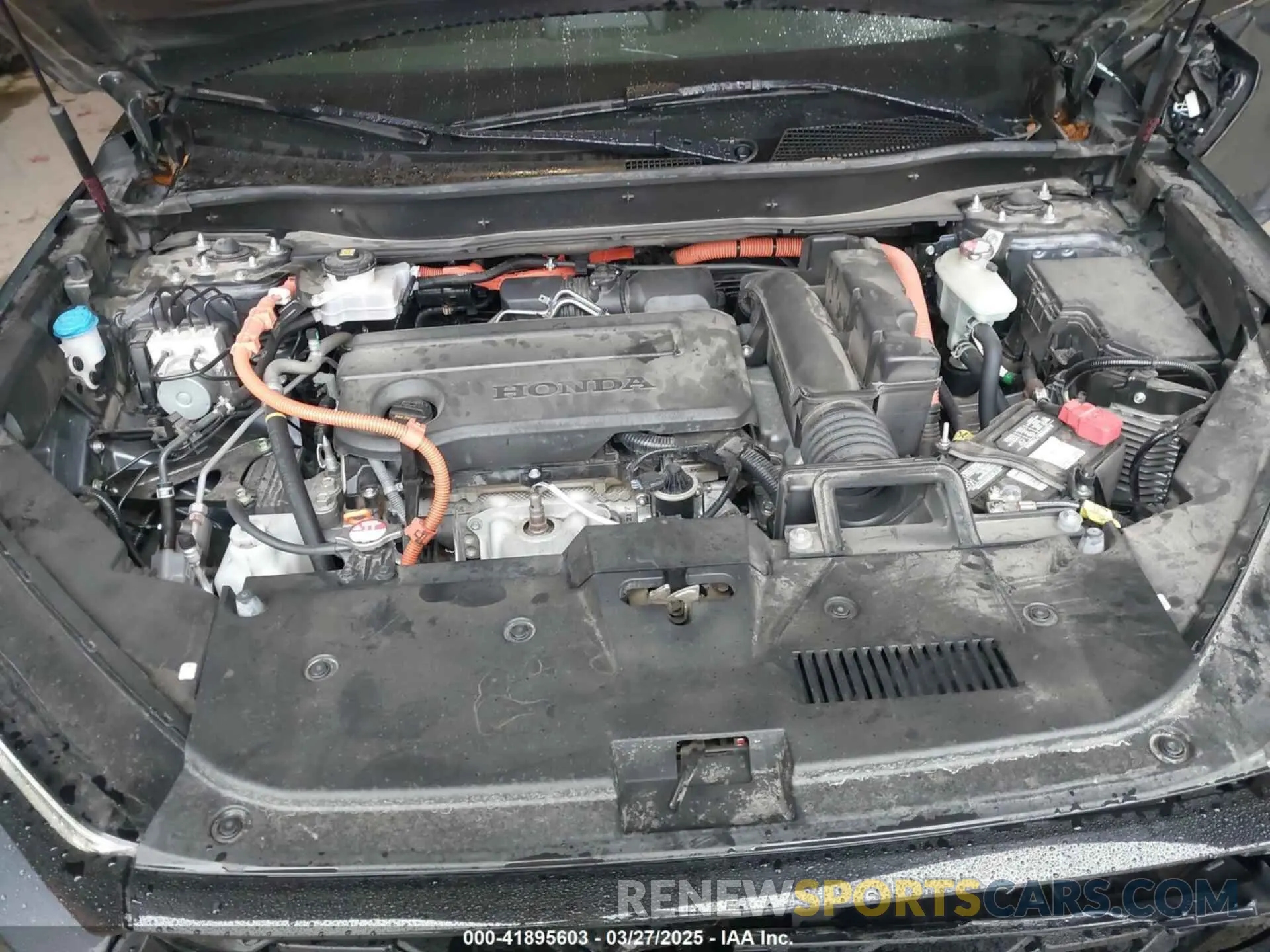 10 fotografías del automóvil dañado 2HKRS5H50PH713721 HONDA CR-V 2023