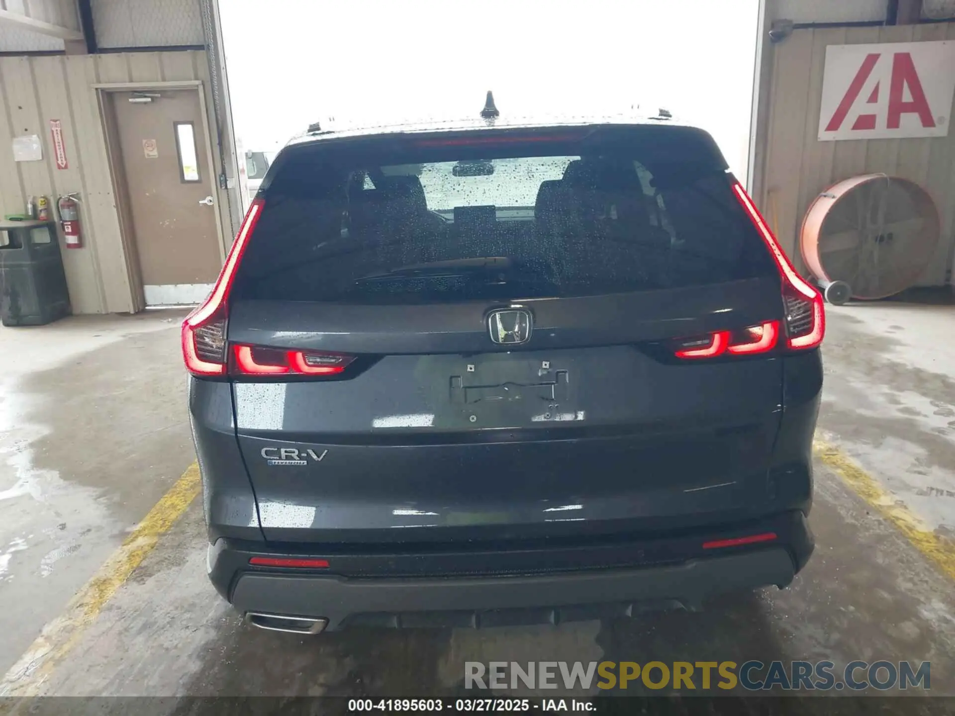 16 fotografías del automóvil dañado 2HKRS5H50PH713721 HONDA CR-V 2023