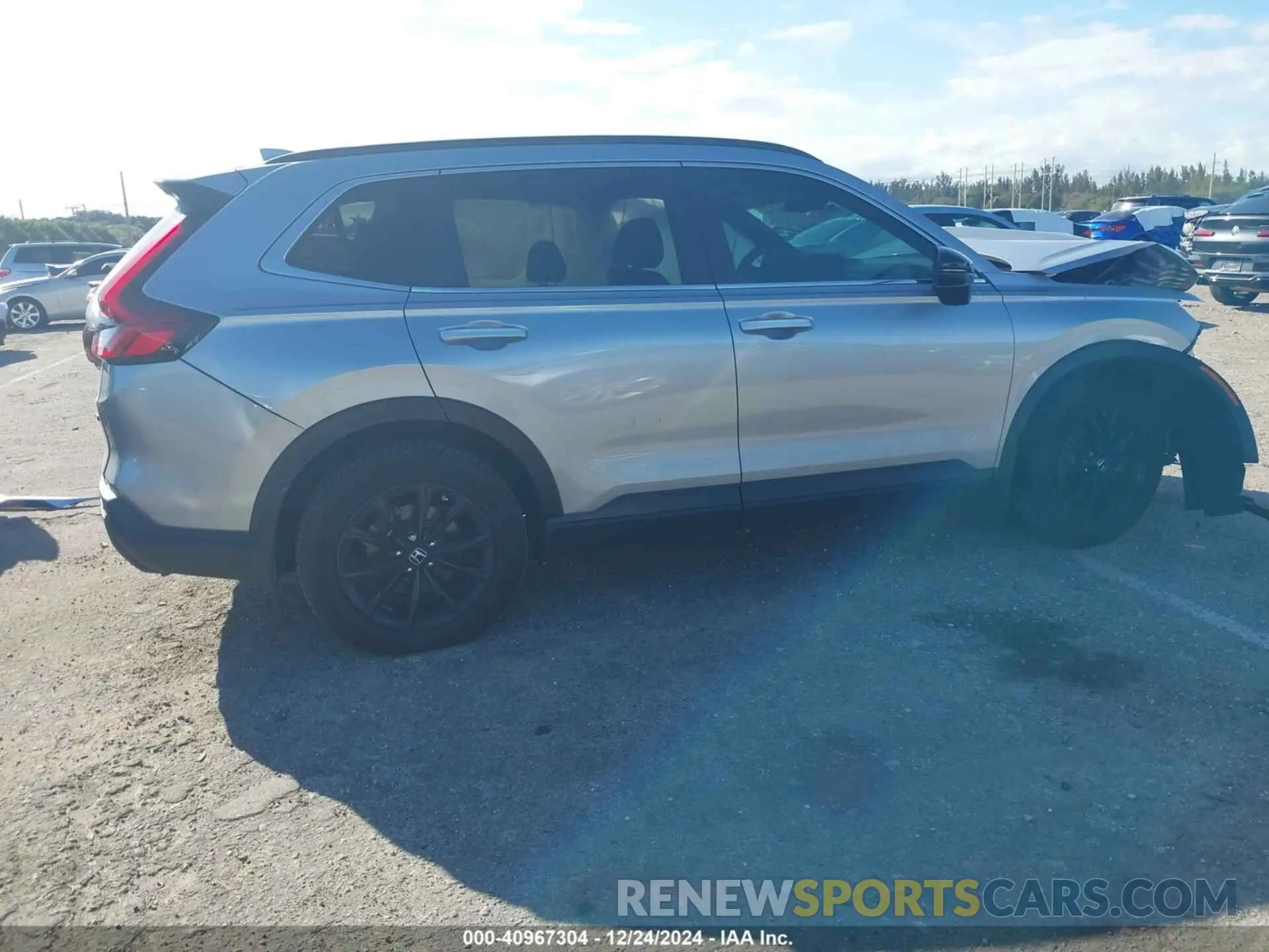4 fotografías del automóvil dañado 2HKRS5H50PH714626 HONDA CR-V 2023