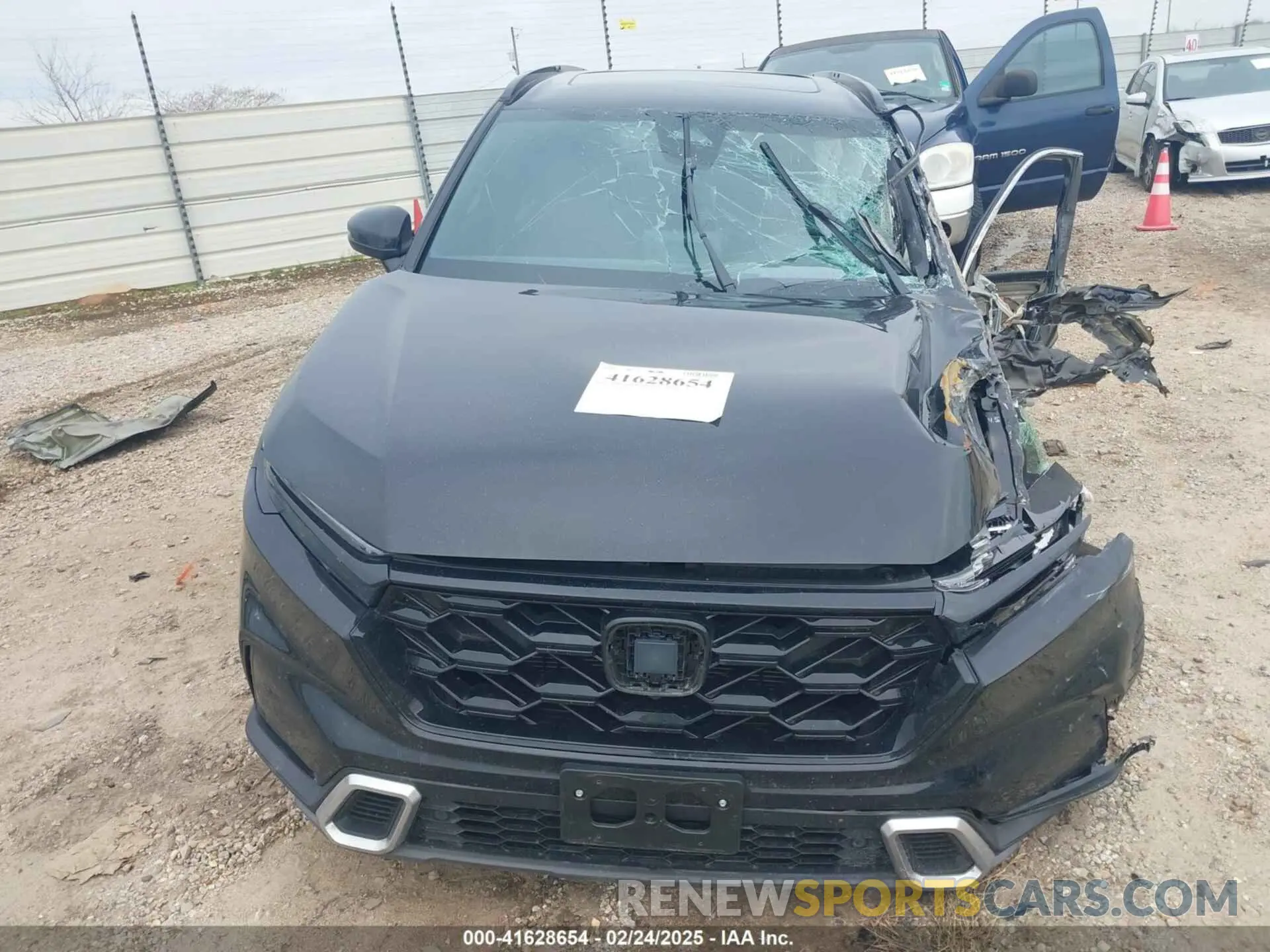 11 fotografías del automóvil dañado 2HKRS6H92PH800996 HONDA CR-V 2023