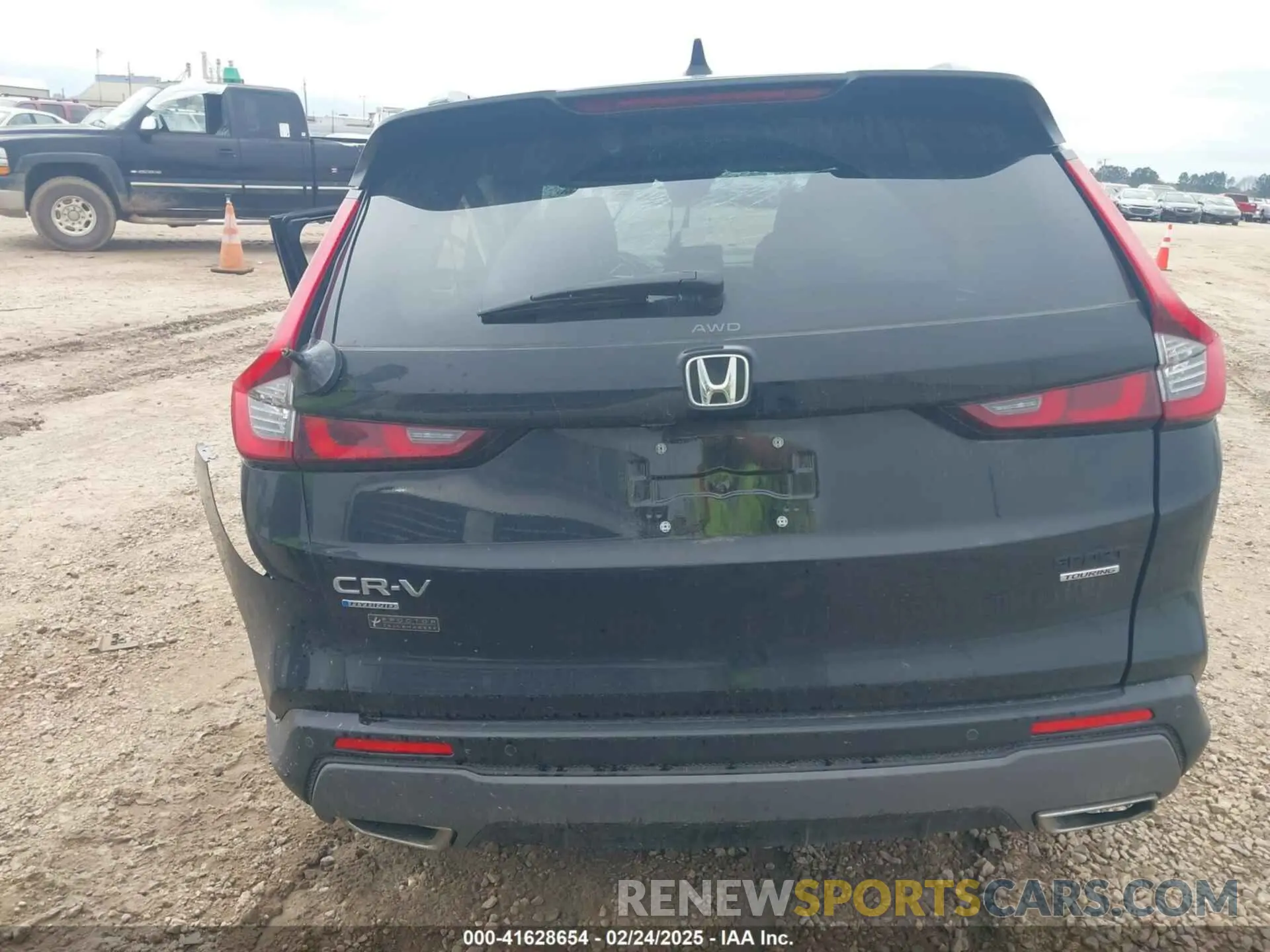 15 fotografías del automóvil dañado 2HKRS6H92PH800996 HONDA CR-V 2023