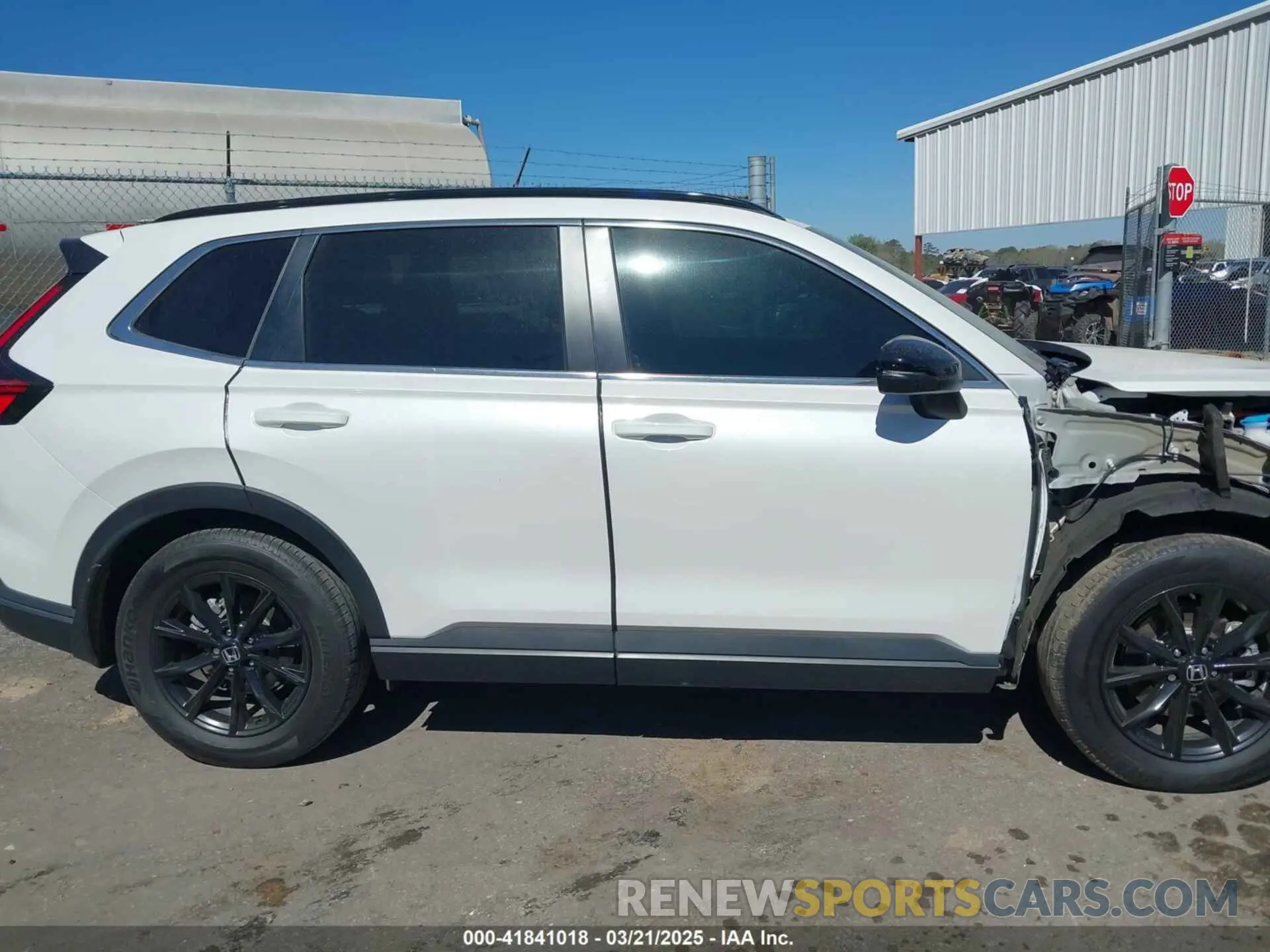 14 fotografías del automóvil dañado 5J6RS5H58PL000121 HONDA CR-V 2023