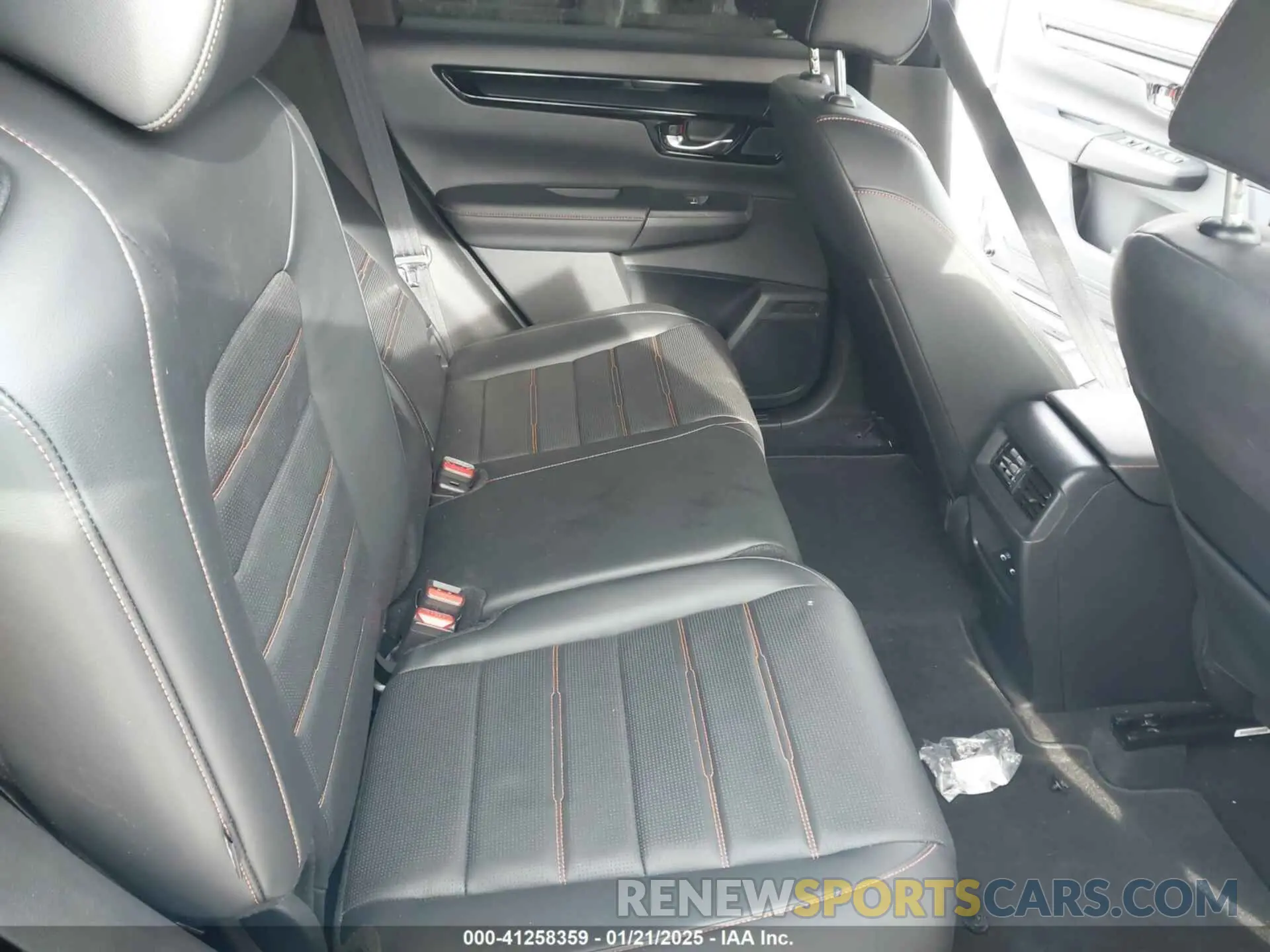 8 fotografías del automóvil dañado 5J6RS6H98PL003139 HONDA CR-V 2023