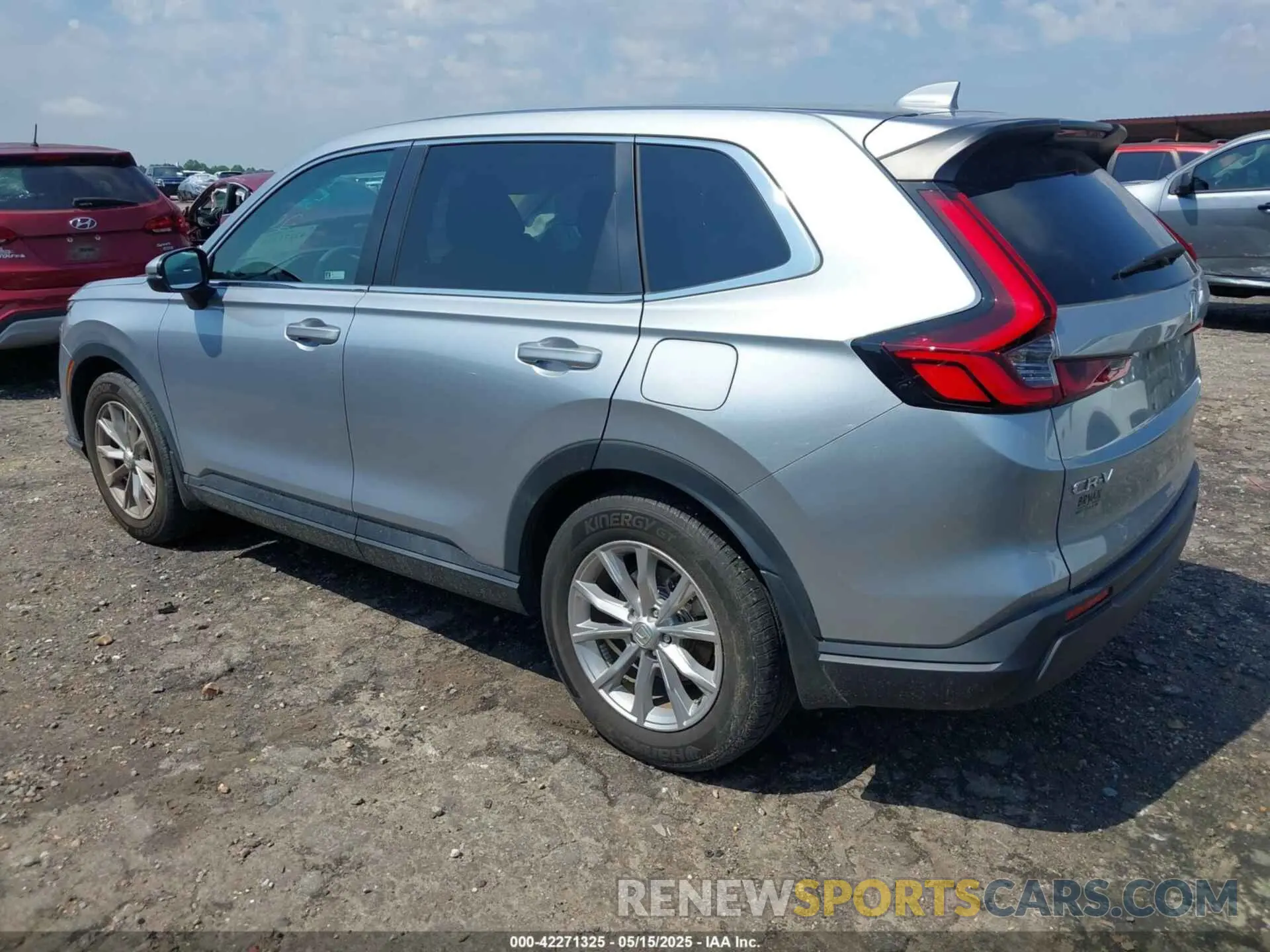 3 fotografías del automóvil dañado 7FARS3H48PE002086 HONDA CR-V 2023