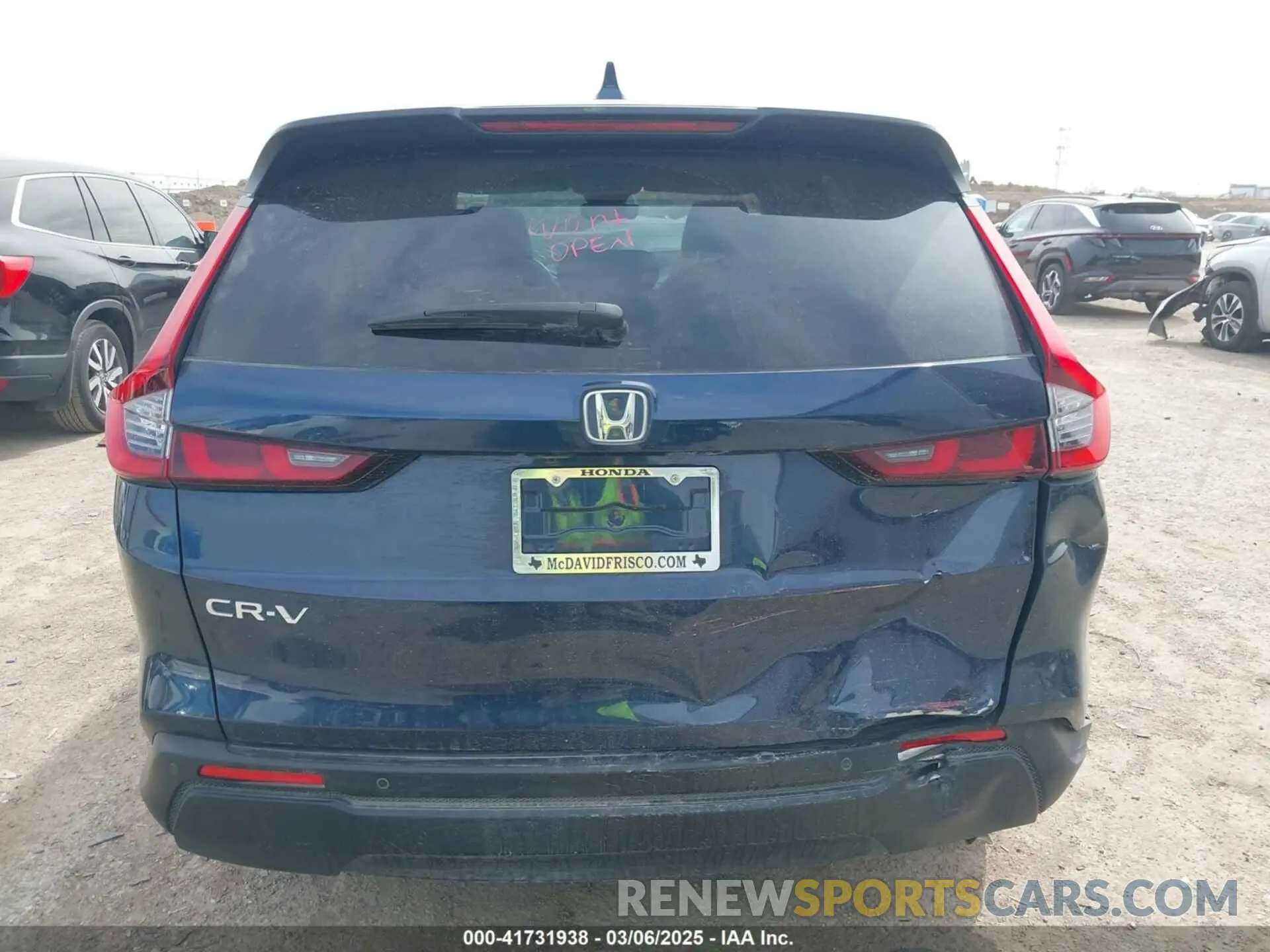 16 fotografías del automóvil dañado 7FARS3H71PE004093 HONDA CR-V 2023