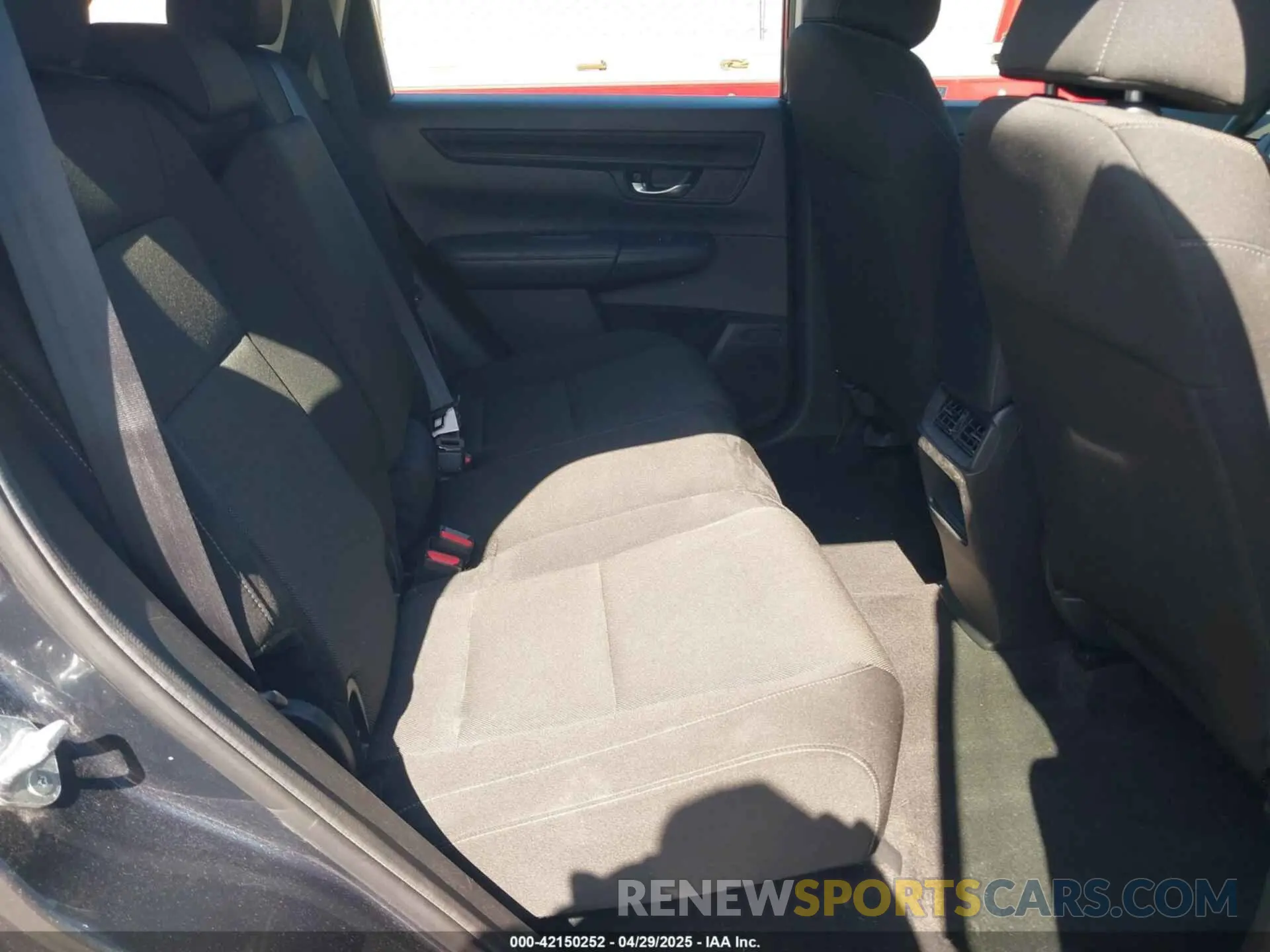 8 fotografías del automóvil dañado 7FARS4H22PE023004 HONDA CR-V 2023