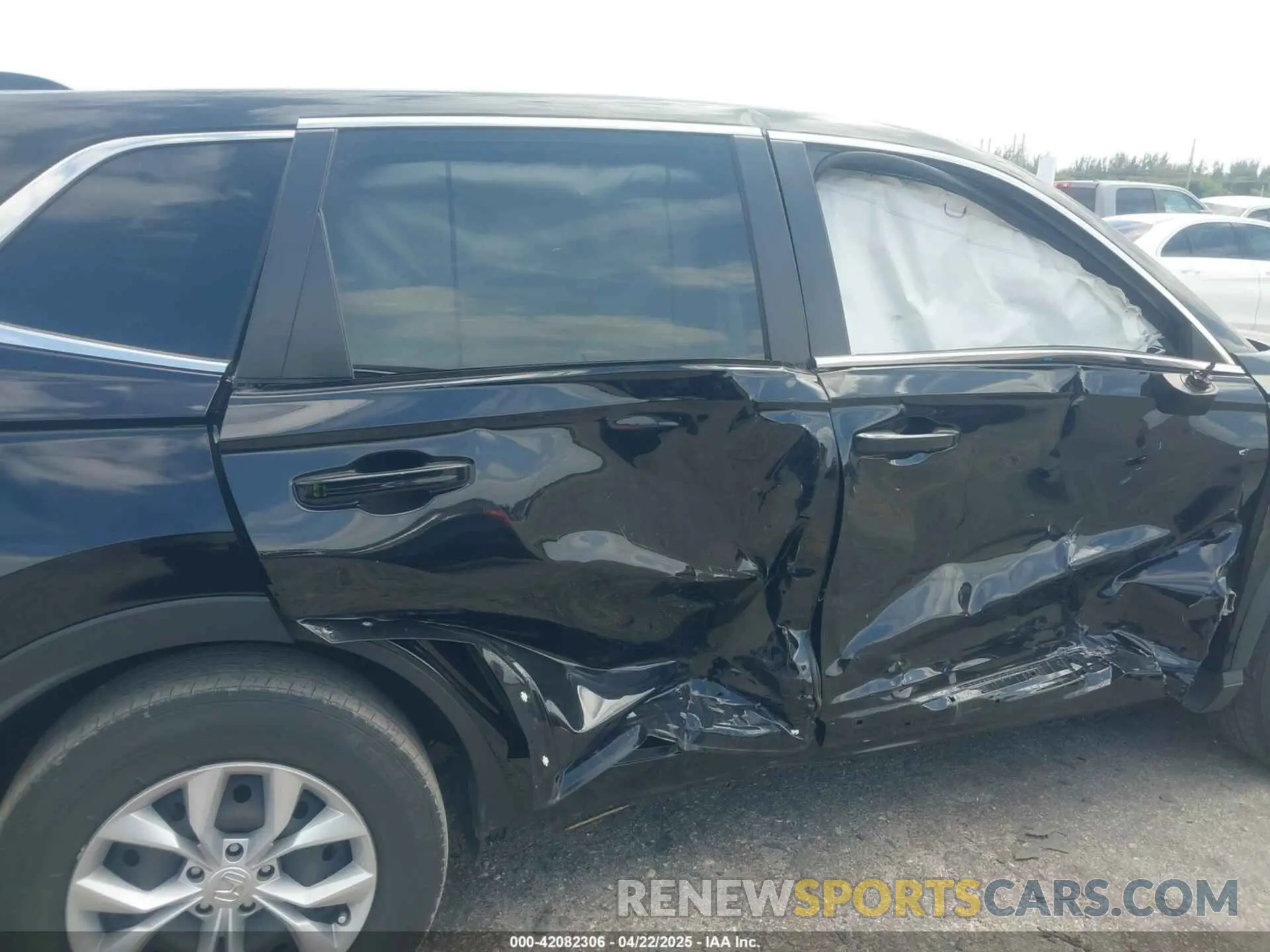6 fotografías del automóvil dañado 7FARS4H26PE020607 HONDA CR-V 2023