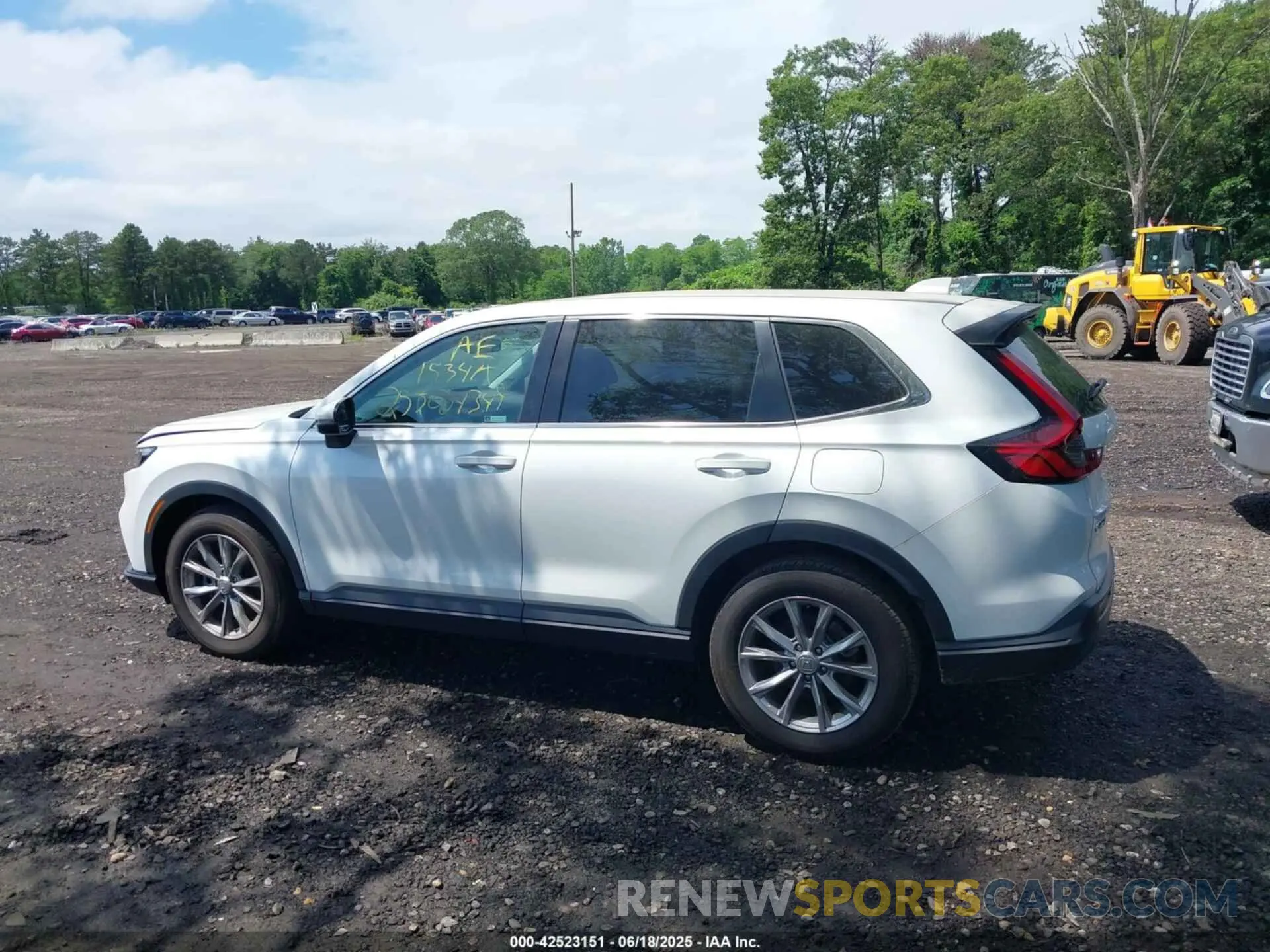 14 fotografías del automóvil dañado 7FARS4H40PE000449 HONDA CR-V 2023