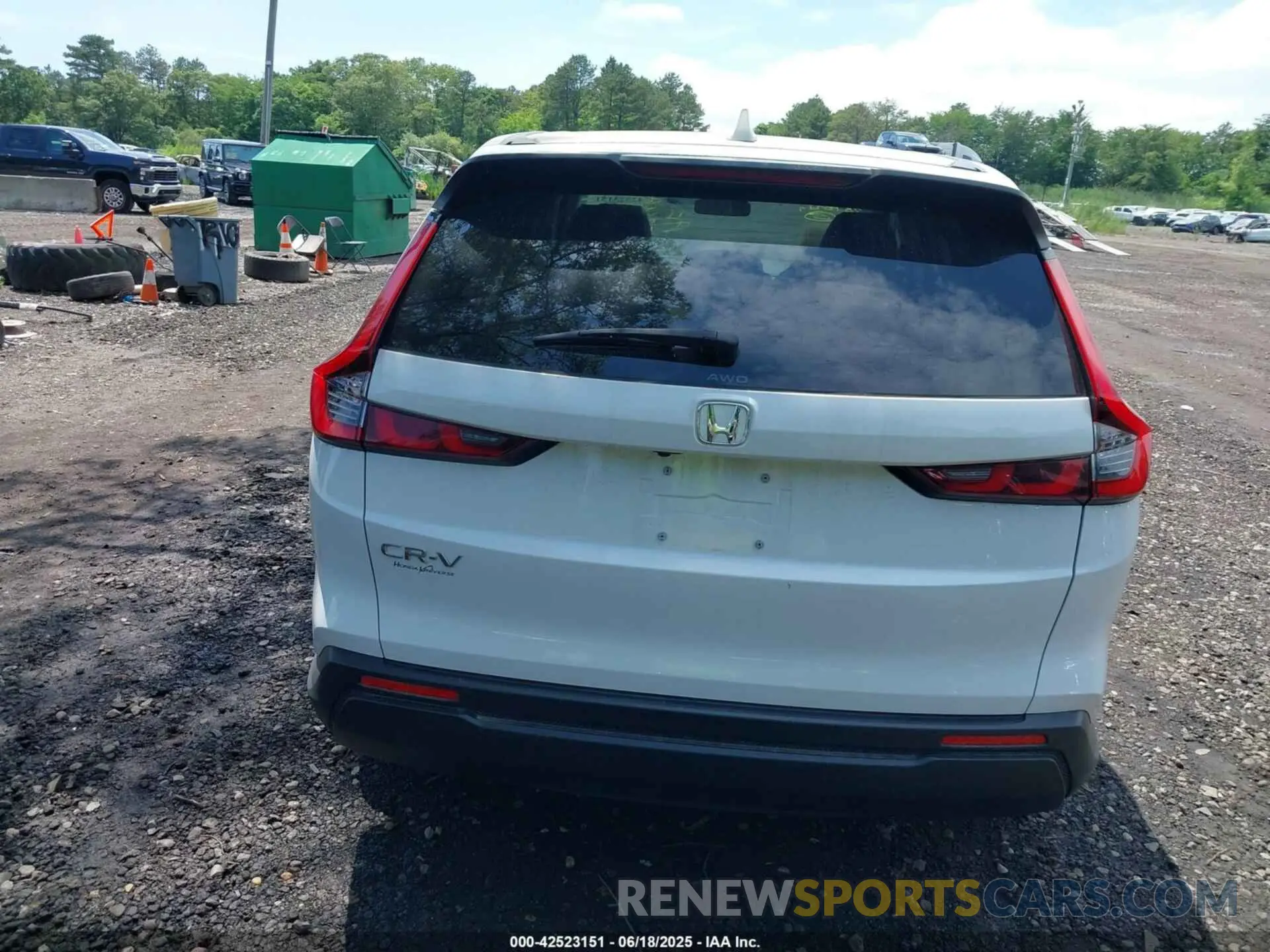16 fotografías del automóvil dañado 7FARS4H40PE000449 HONDA CR-V 2023