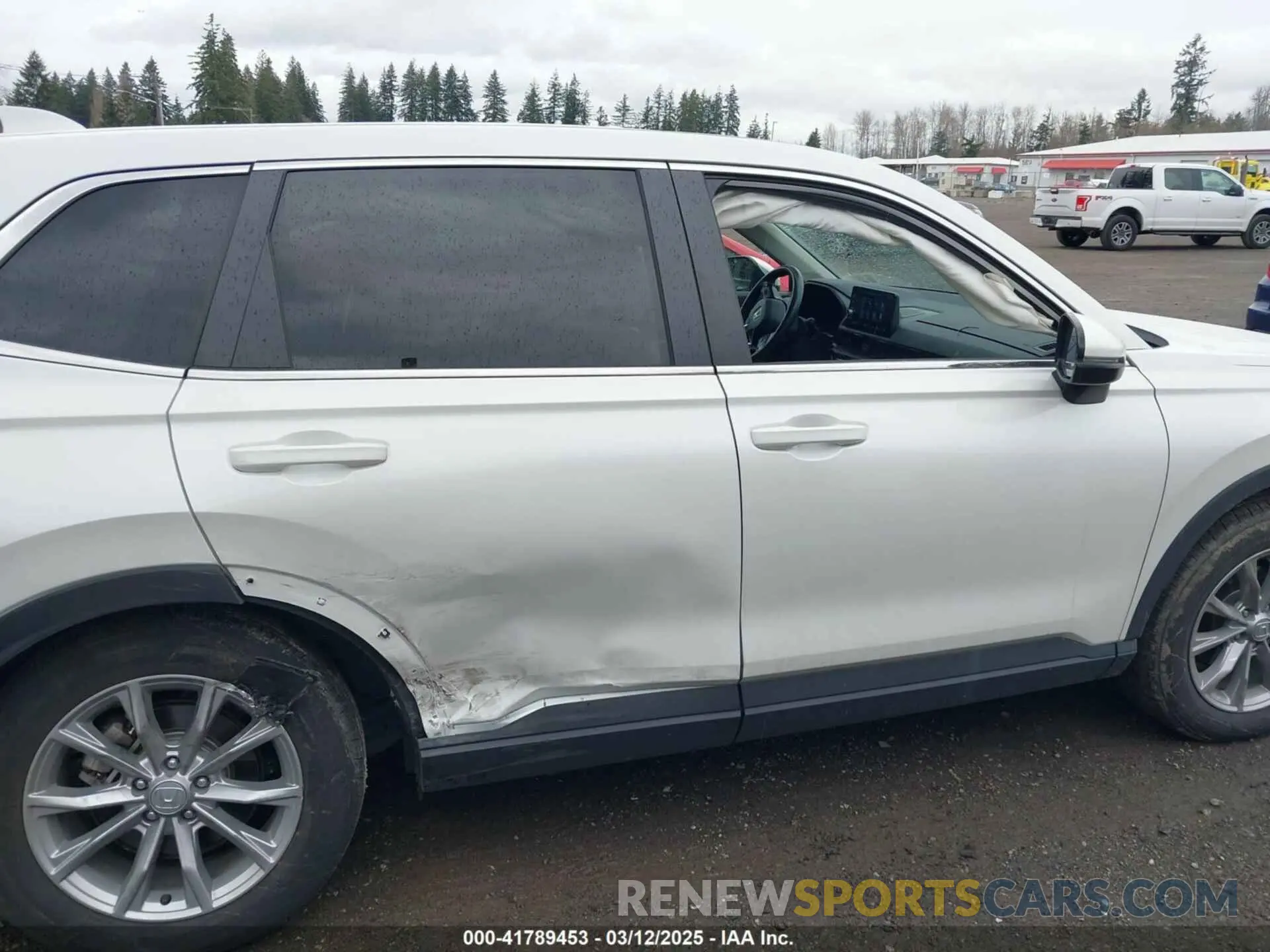 13 fotografías del automóvil dañado 7FARS4H70PE008982 HONDA CR-V 2023