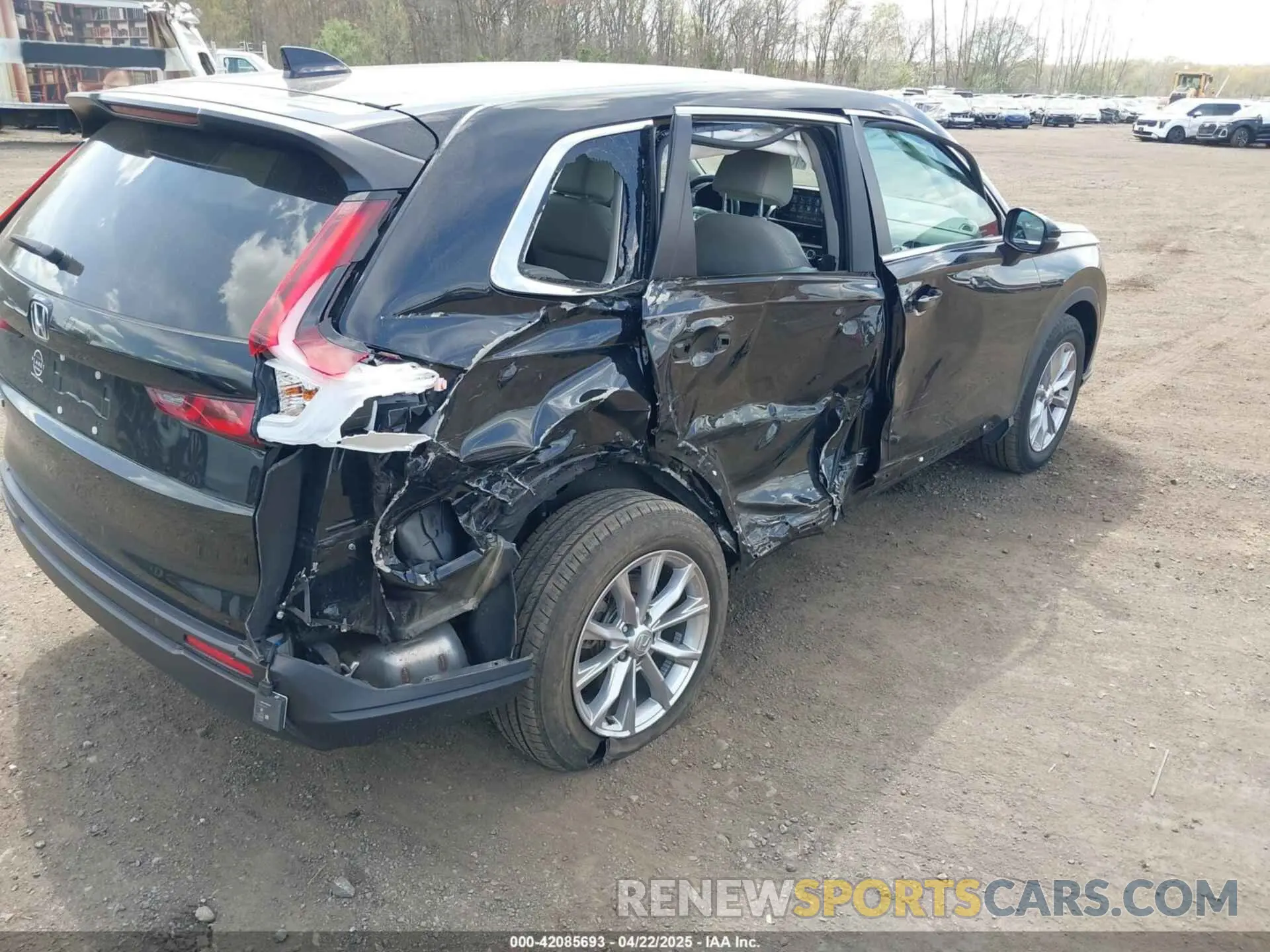 4 fotografías del automóvil dañado 7FARS4H73PE001489 HONDA CR-V 2023