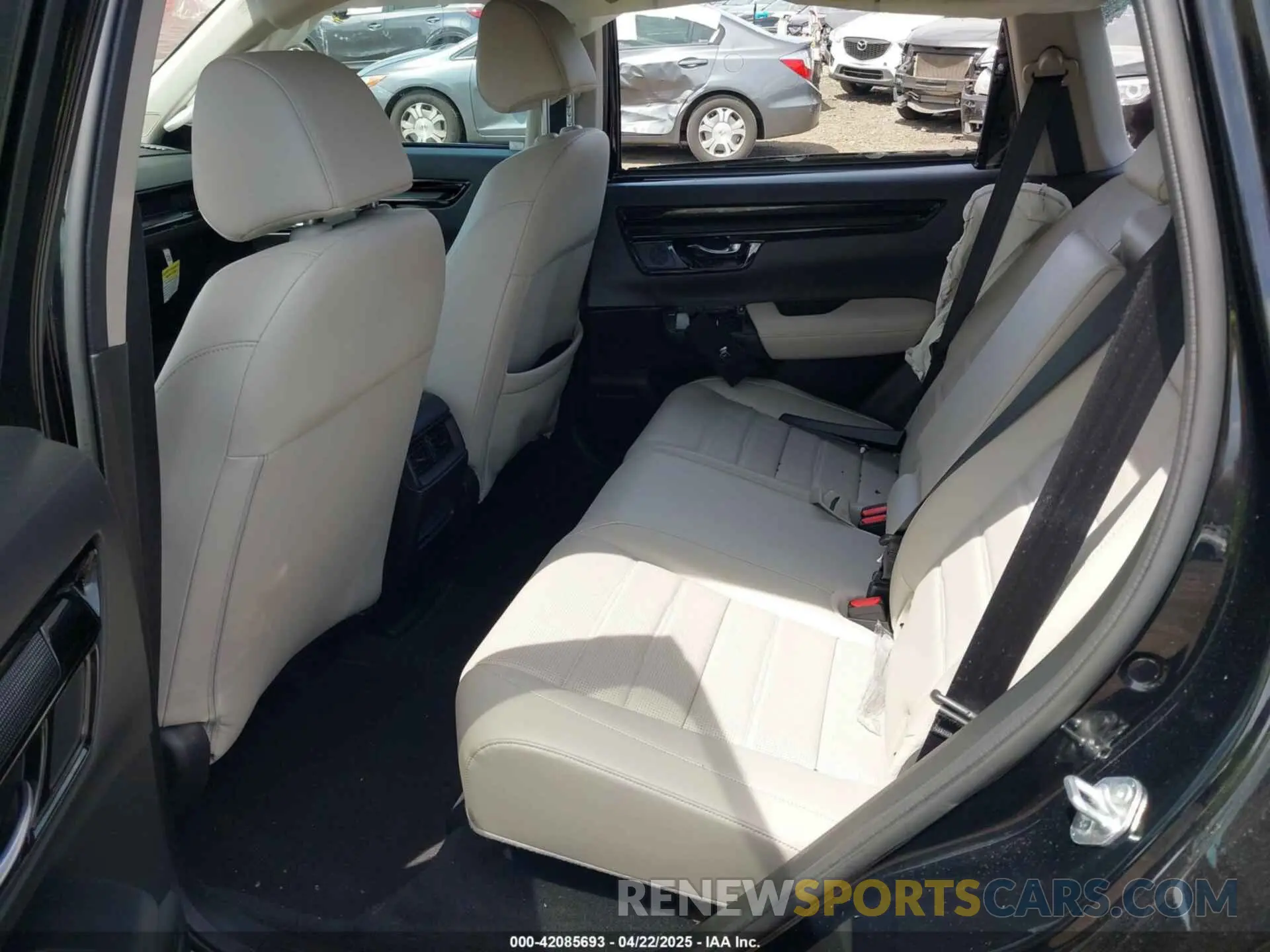8 fotografías del automóvil dañado 7FARS4H73PE001489 HONDA CR-V 2023