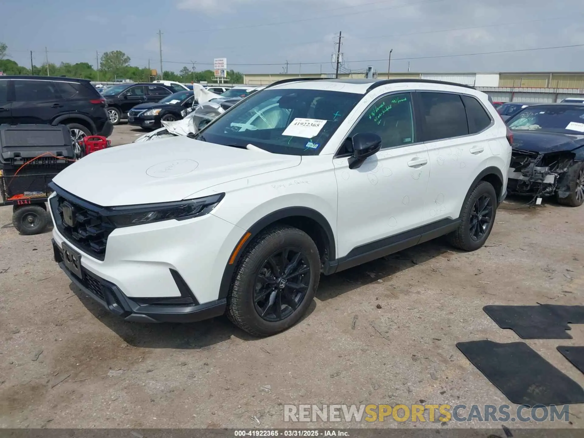 2 fotografías del automóvil dañado 7FARS6H55PE026260 HONDA CR-V 2023