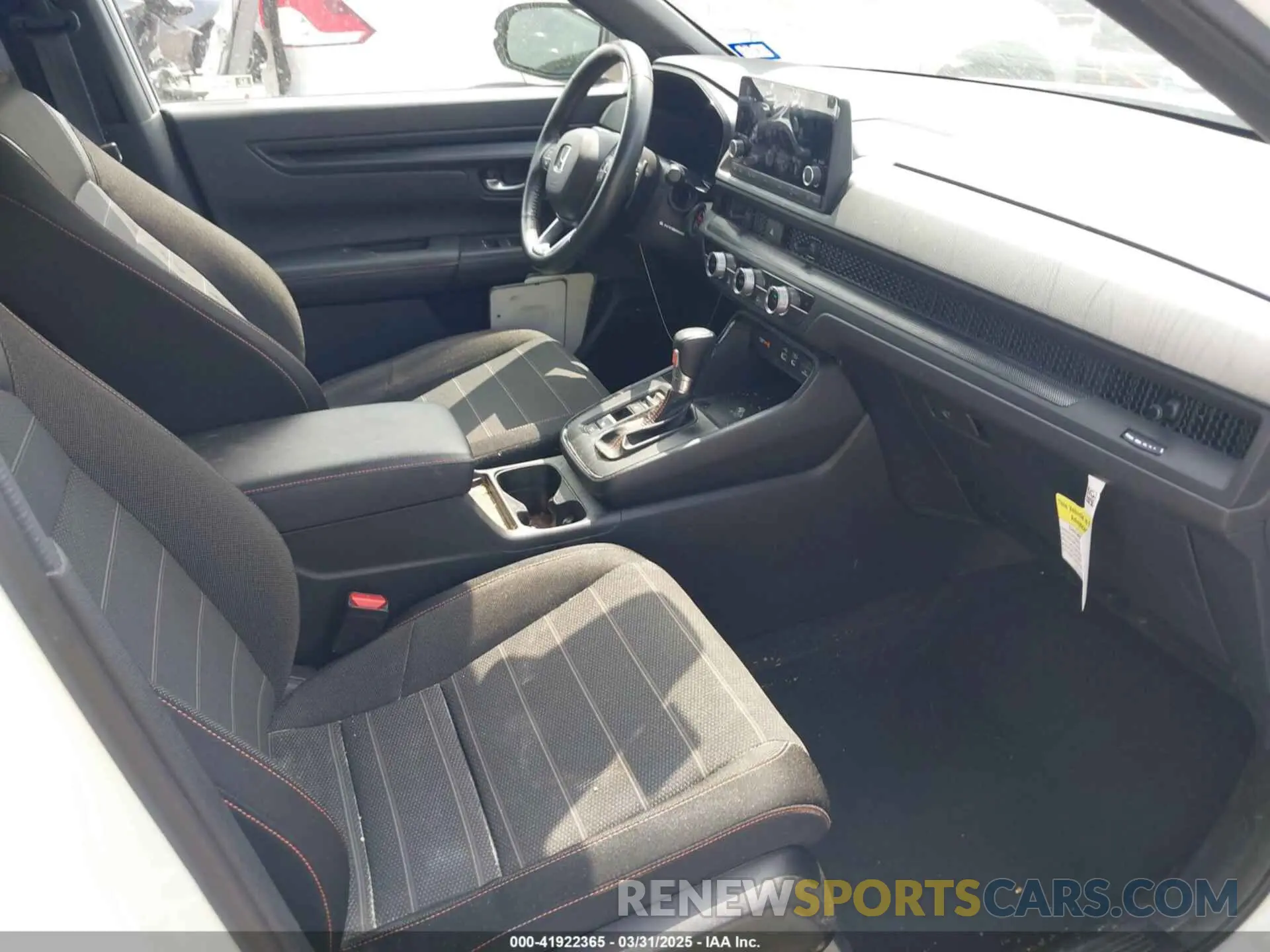 5 fotografías del automóvil dañado 7FARS6H55PE026260 HONDA CR-V 2023