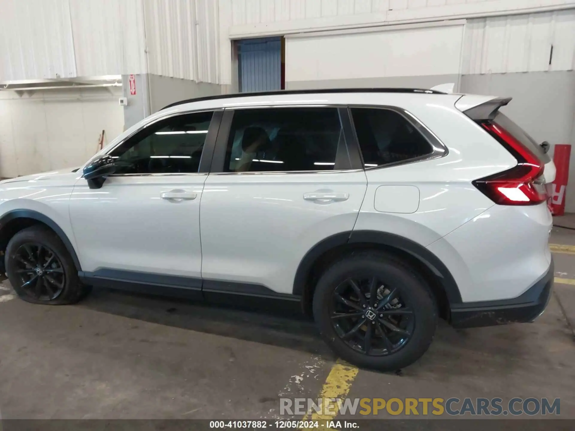 15 fotografías del automóvil dañado 7FARS6H59PE041120 HONDA CR-V 2023
