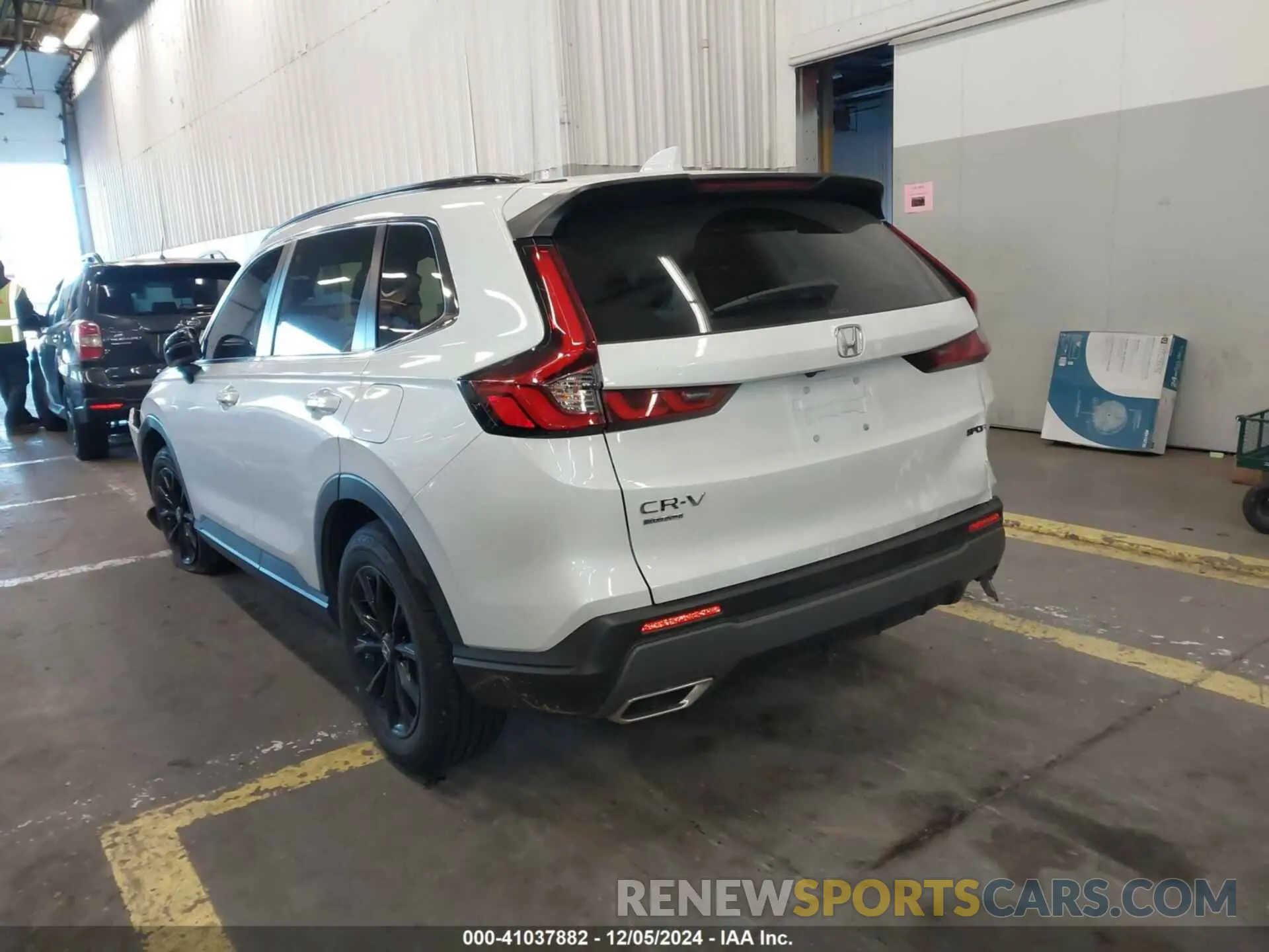 3 fotografías del automóvil dañado 7FARS6H59PE041120 HONDA CR-V 2023