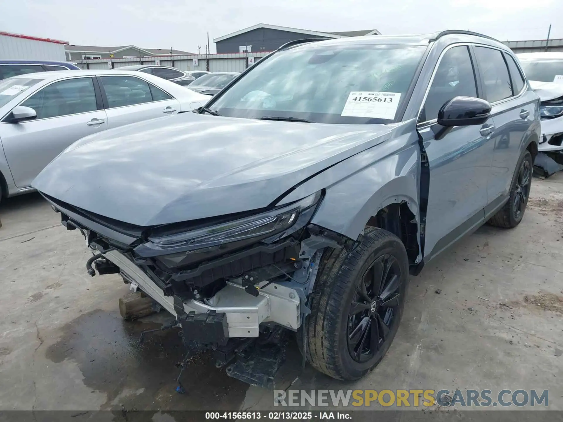 2 fotografías del automóvil dañado 7FARS6H95PE006643 HONDA CR-V 2023